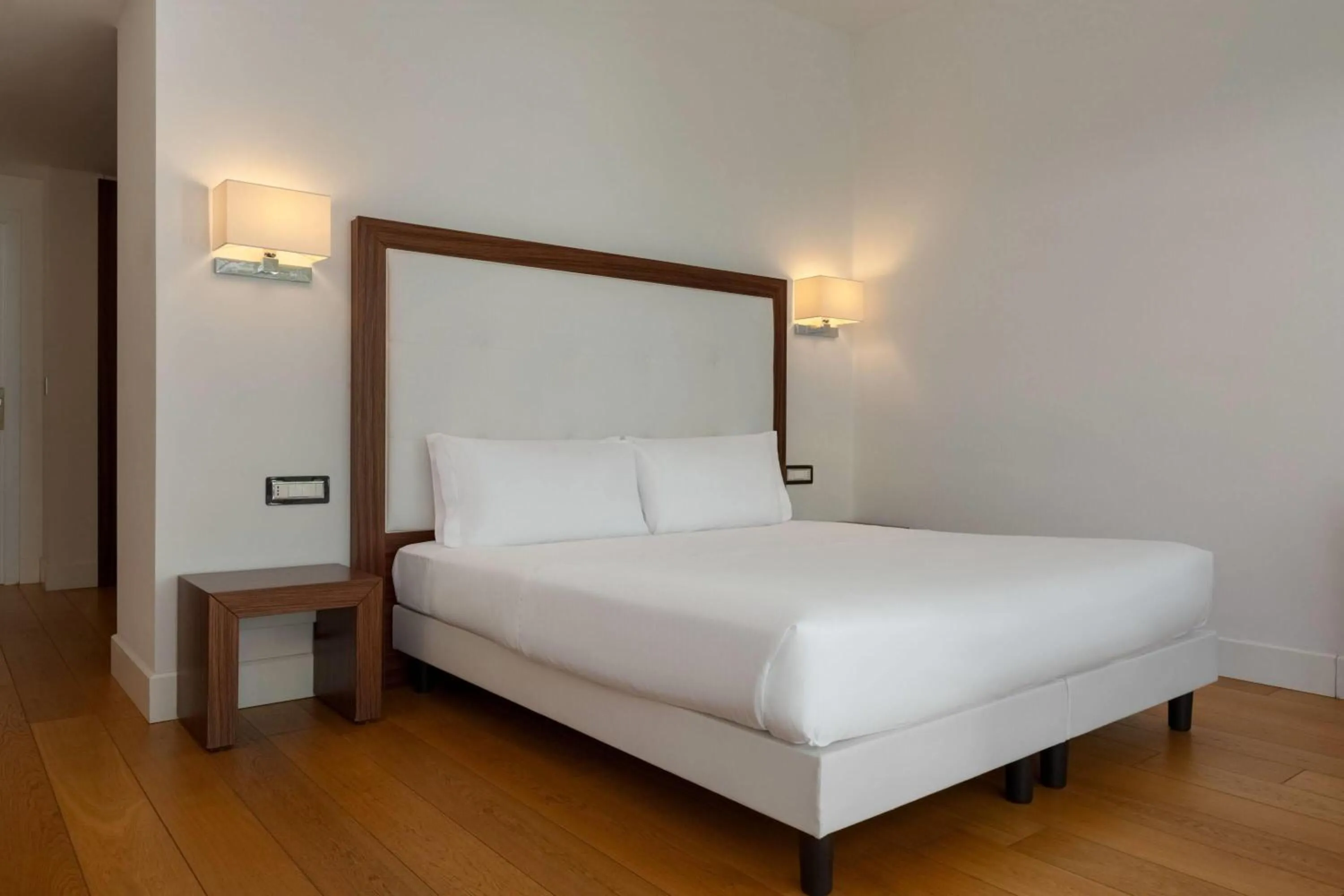 Photo of the whole room, Bed in Dolce by Wyndham Siracusa - I Monasteri Golf & Spa