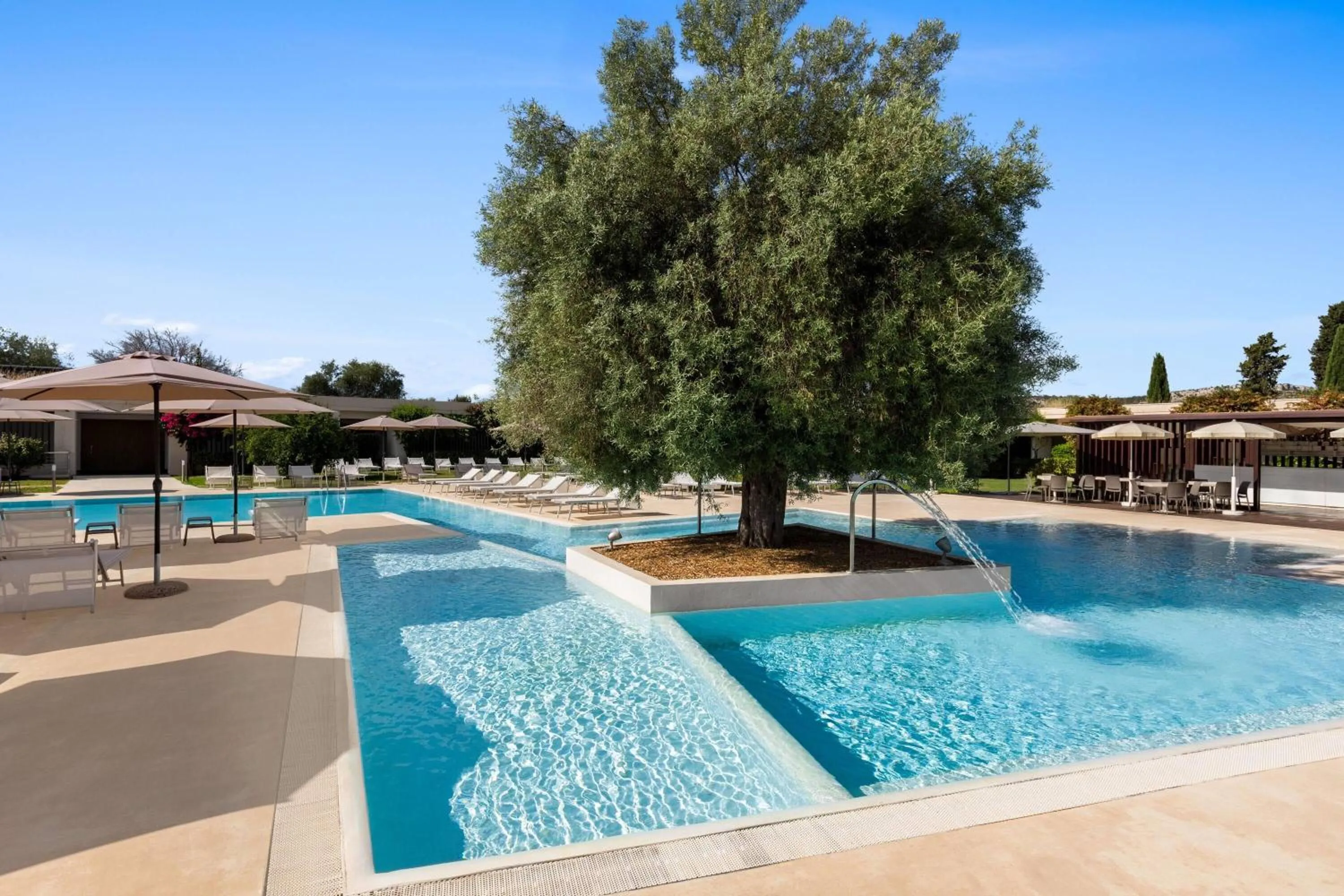 Pool view in Dolce by Wyndham Siracusa - I Monasteri Golf & Spa