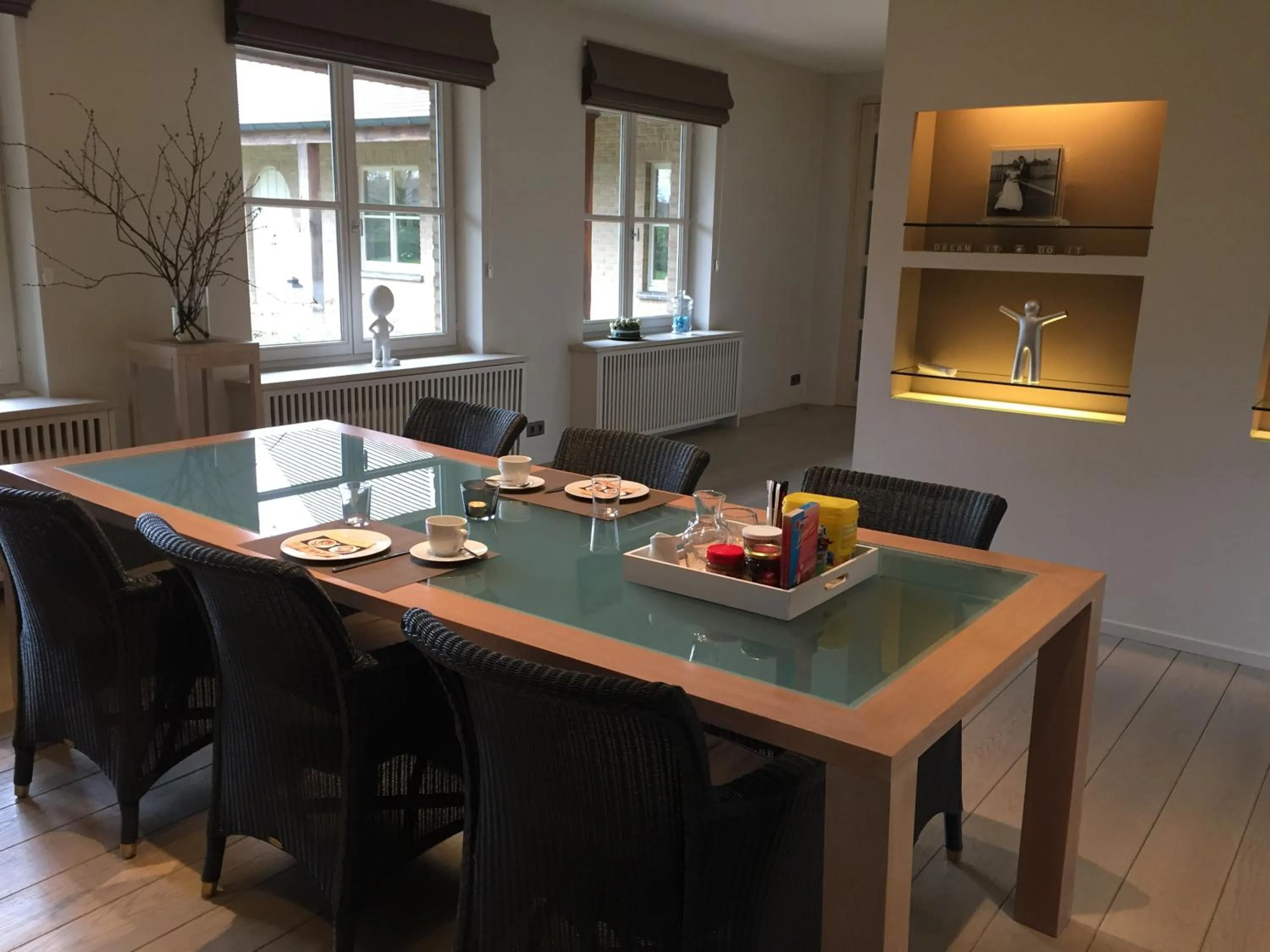 Breakfast in Villa Kokeliko