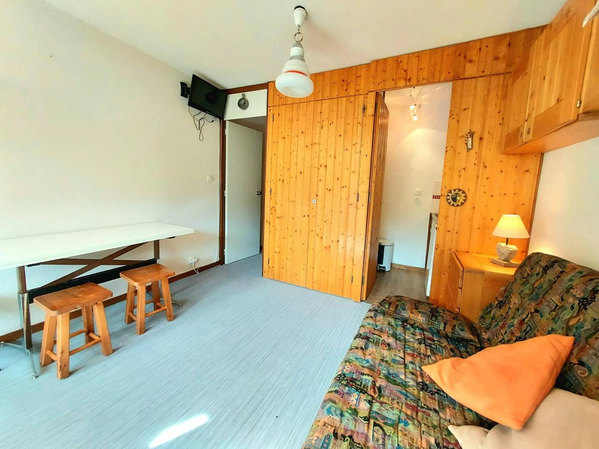 Bed in Appartement cosy avec balcon proche pistes, La Plagne - FR-1-351-17