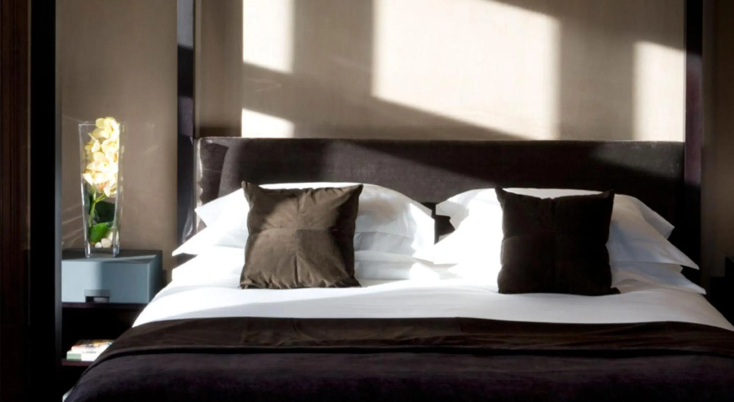 Bed in Penrhiw Priory