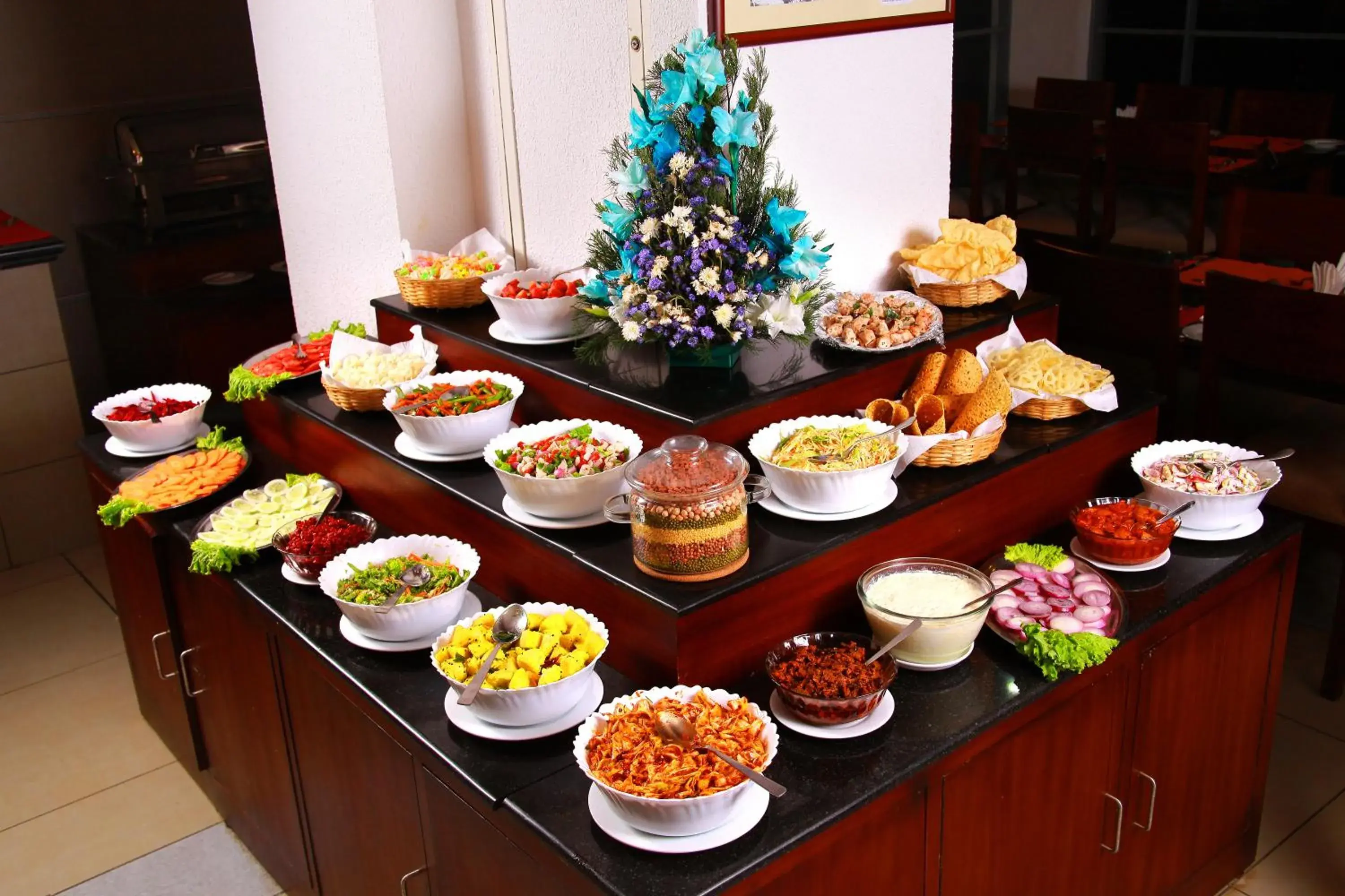 Restaurant/places to eat in Grand Plaza Restaurant/places to eat in Grand Plaza