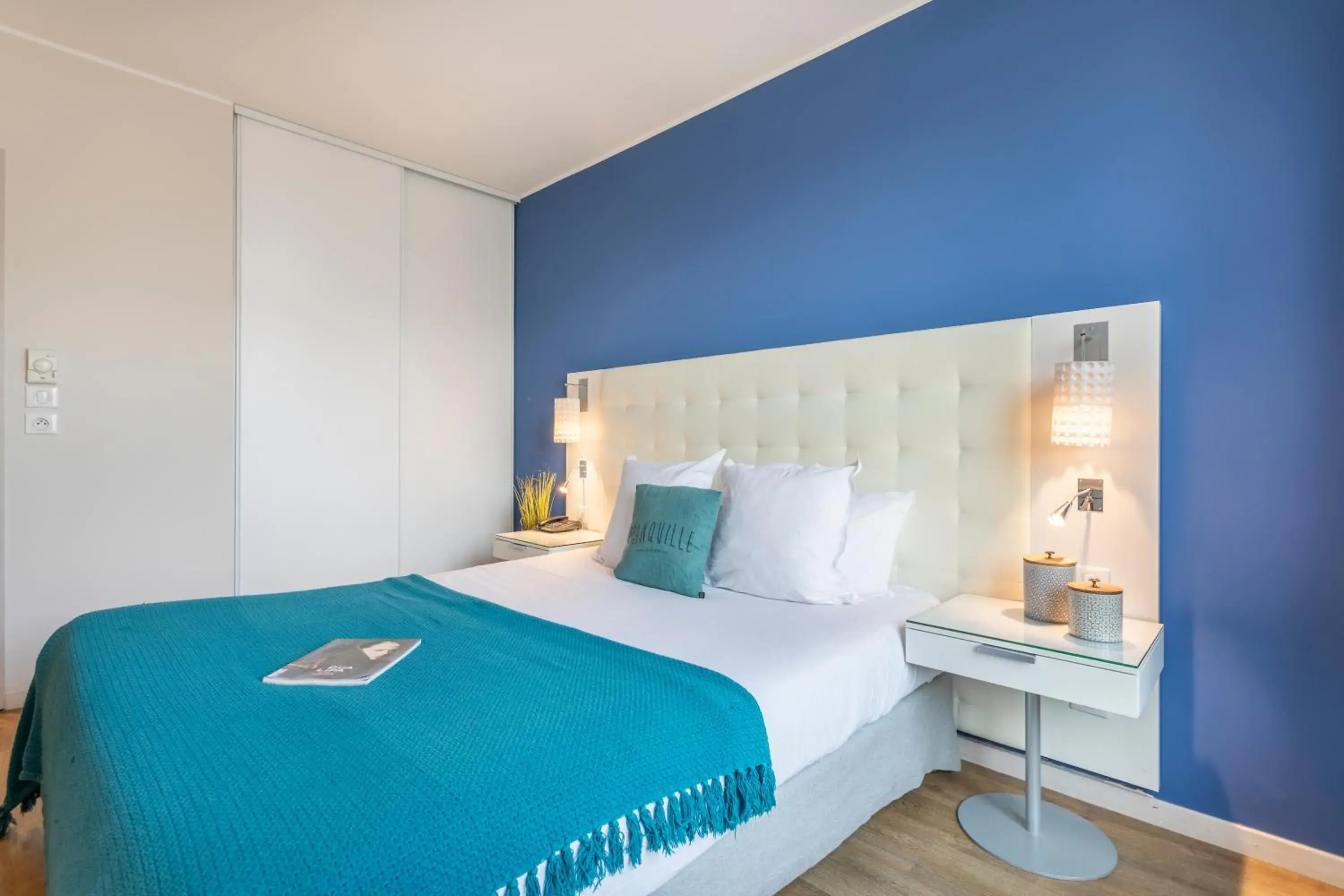 Bed in Zenitude Hôtel Résidences Marseille Saint-Charles Bed in Zenitude Hôtel Résidences Marseille Saint-Charles