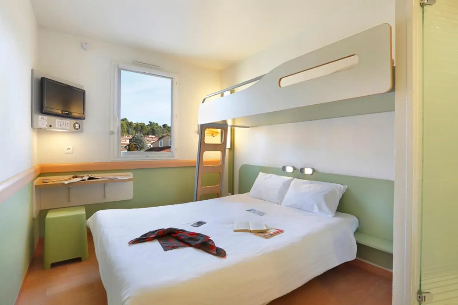 Bedroom, Bed in First Inn Hotel Bedroom, Bed in First Inn Hotel