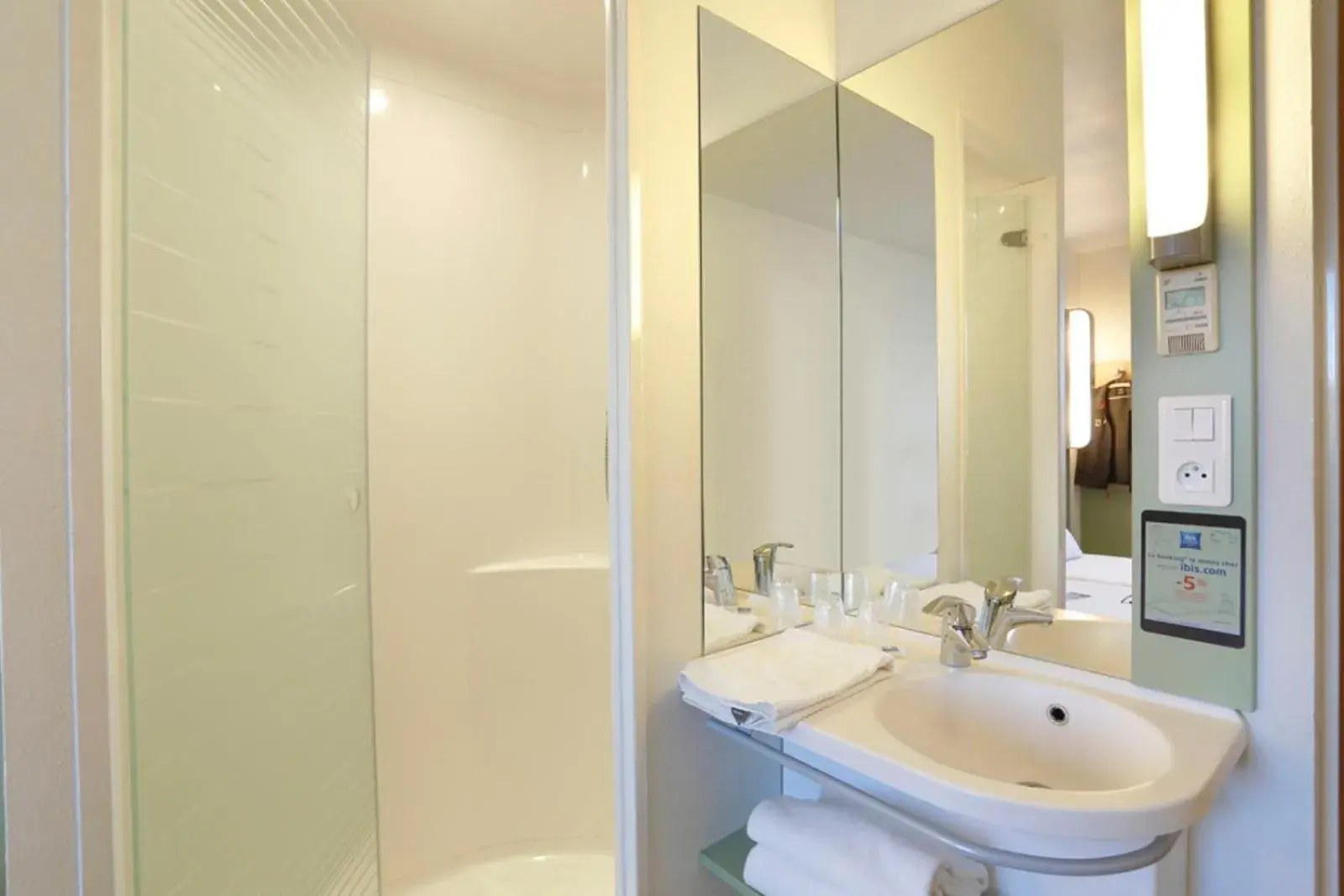 Twin Room in First Inn Hotel Twin Room in First Inn Hotel