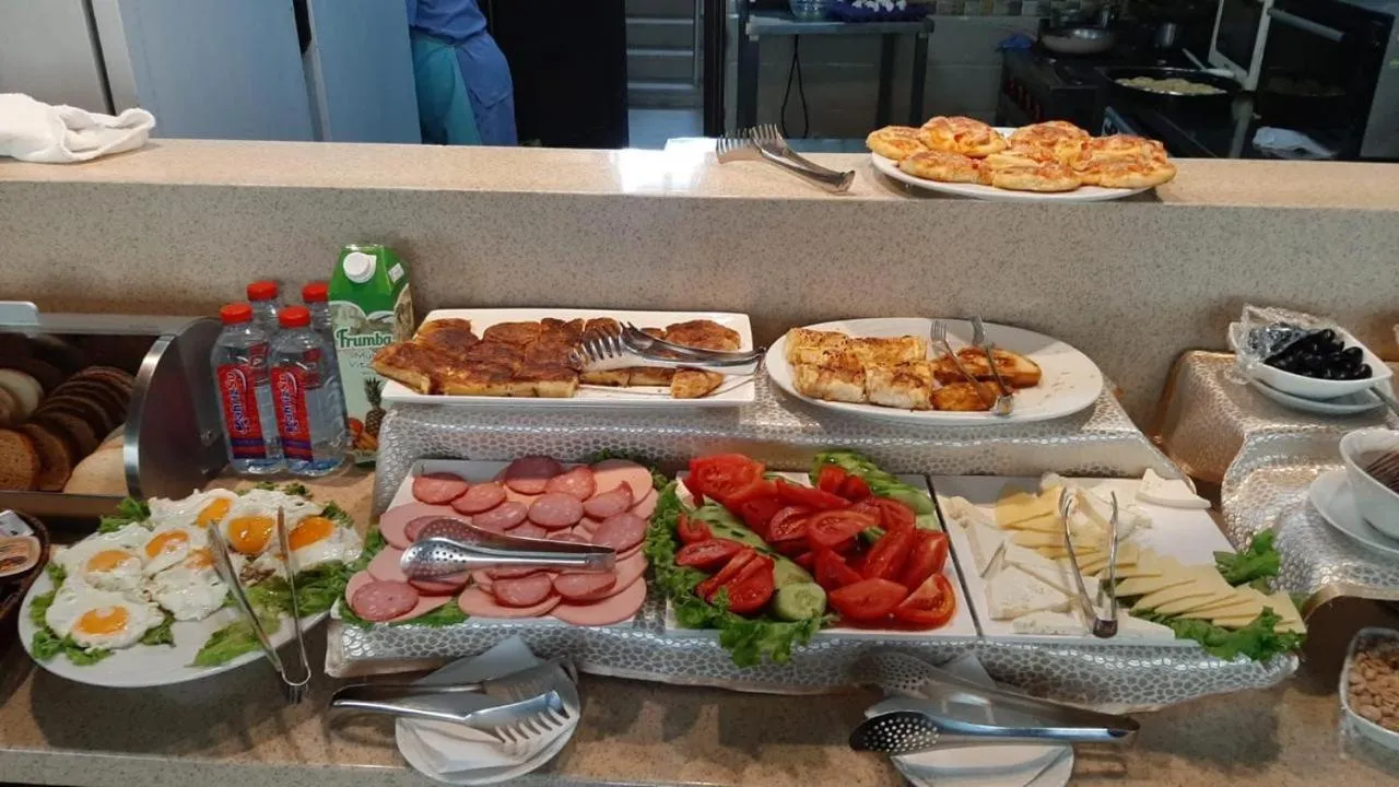 Food and drinks in Smith Hotel