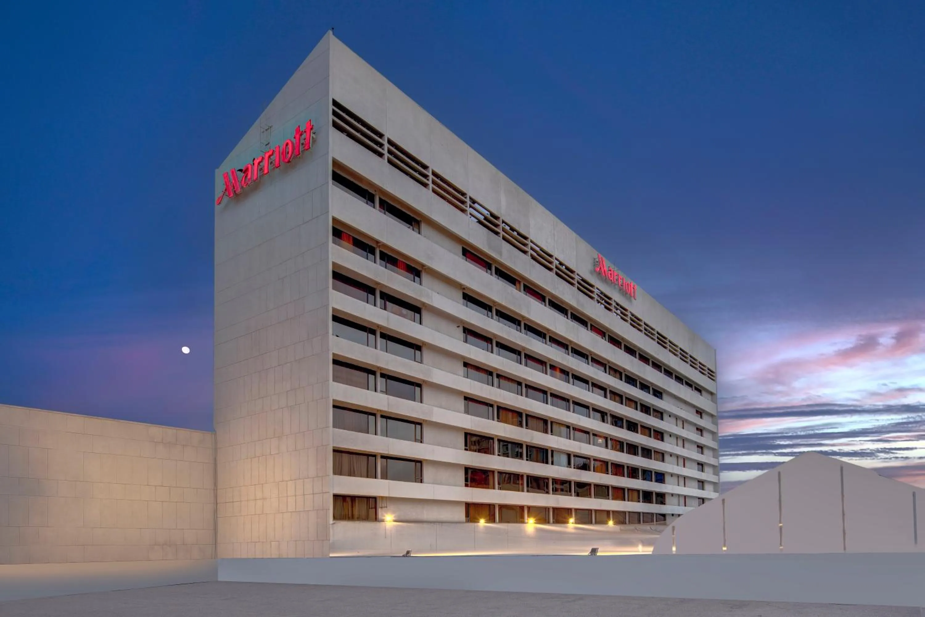 Property building in Karachi Marriott Hotel