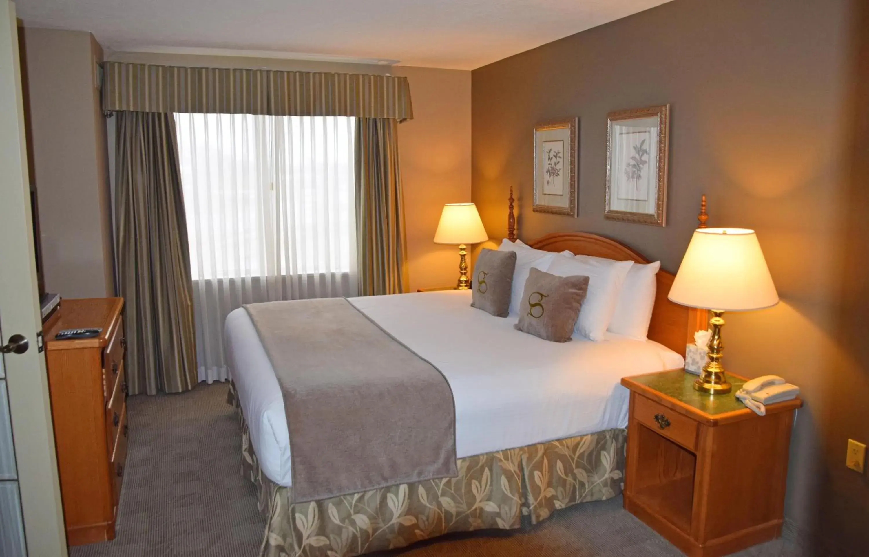 Bedroom in Stone Gate Inn Bedroom in Stone Gate Inn