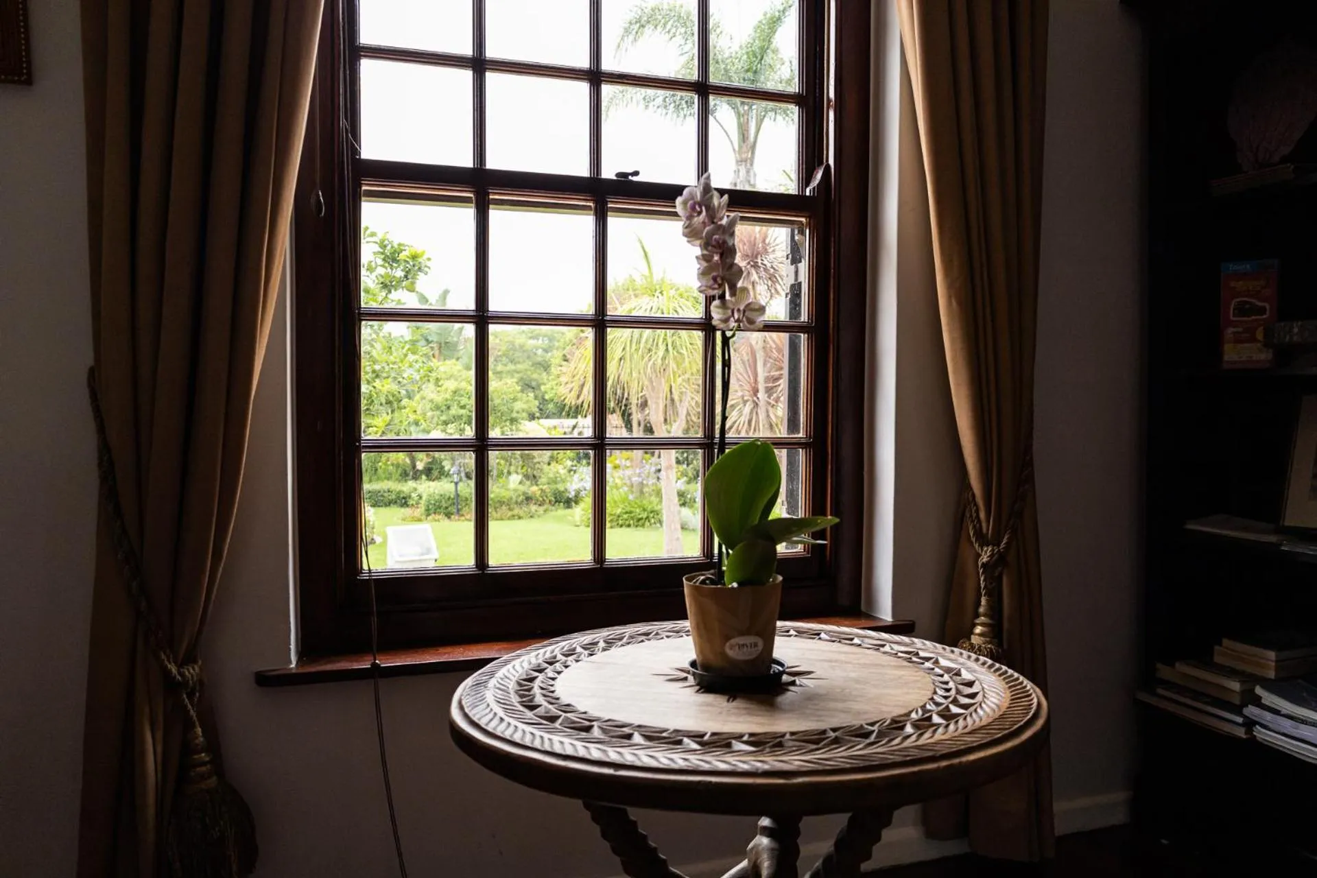 Decorative detail in Cape Village Lodge