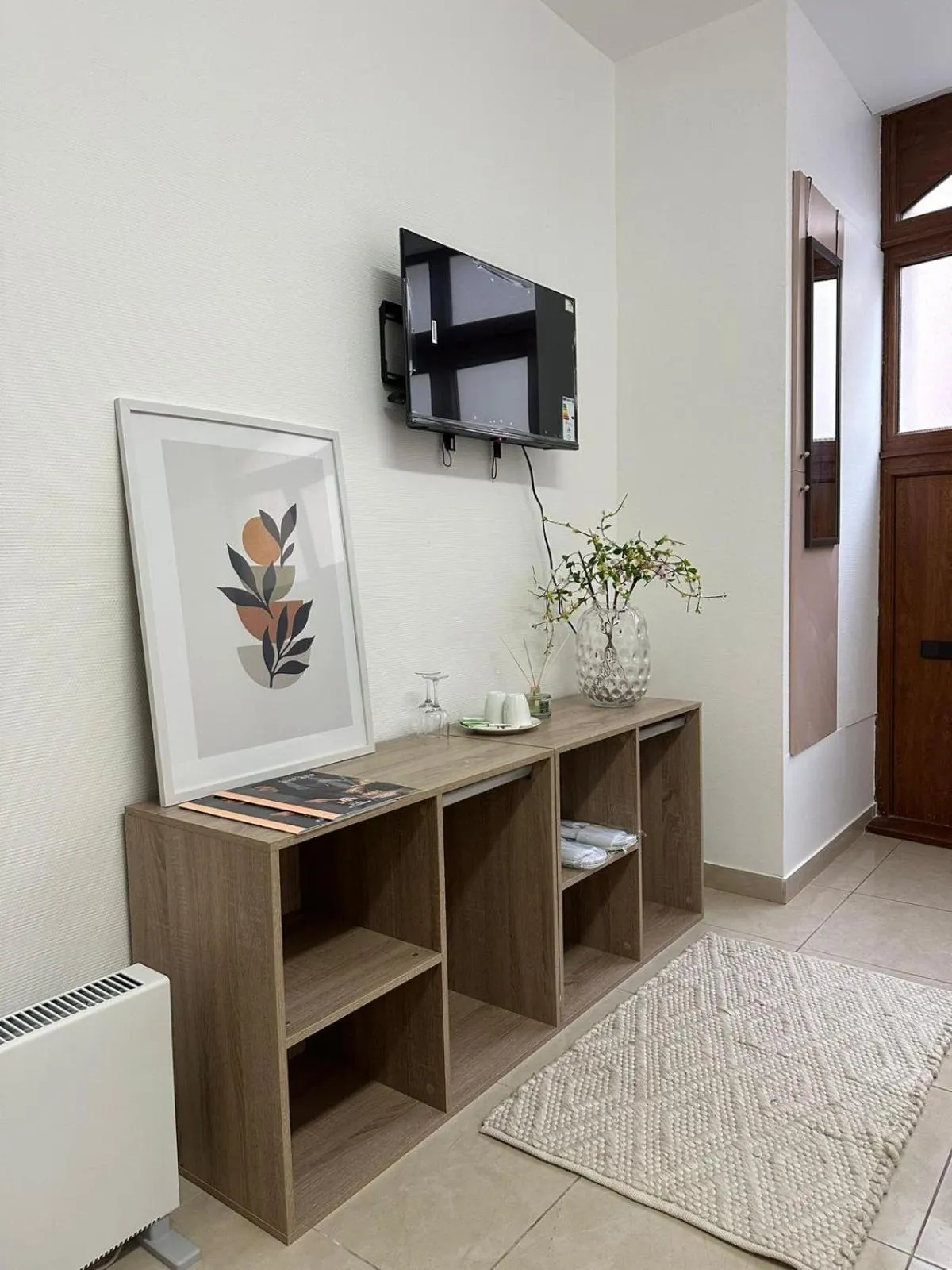 TV and multimedia in Les Reflets Jaunes