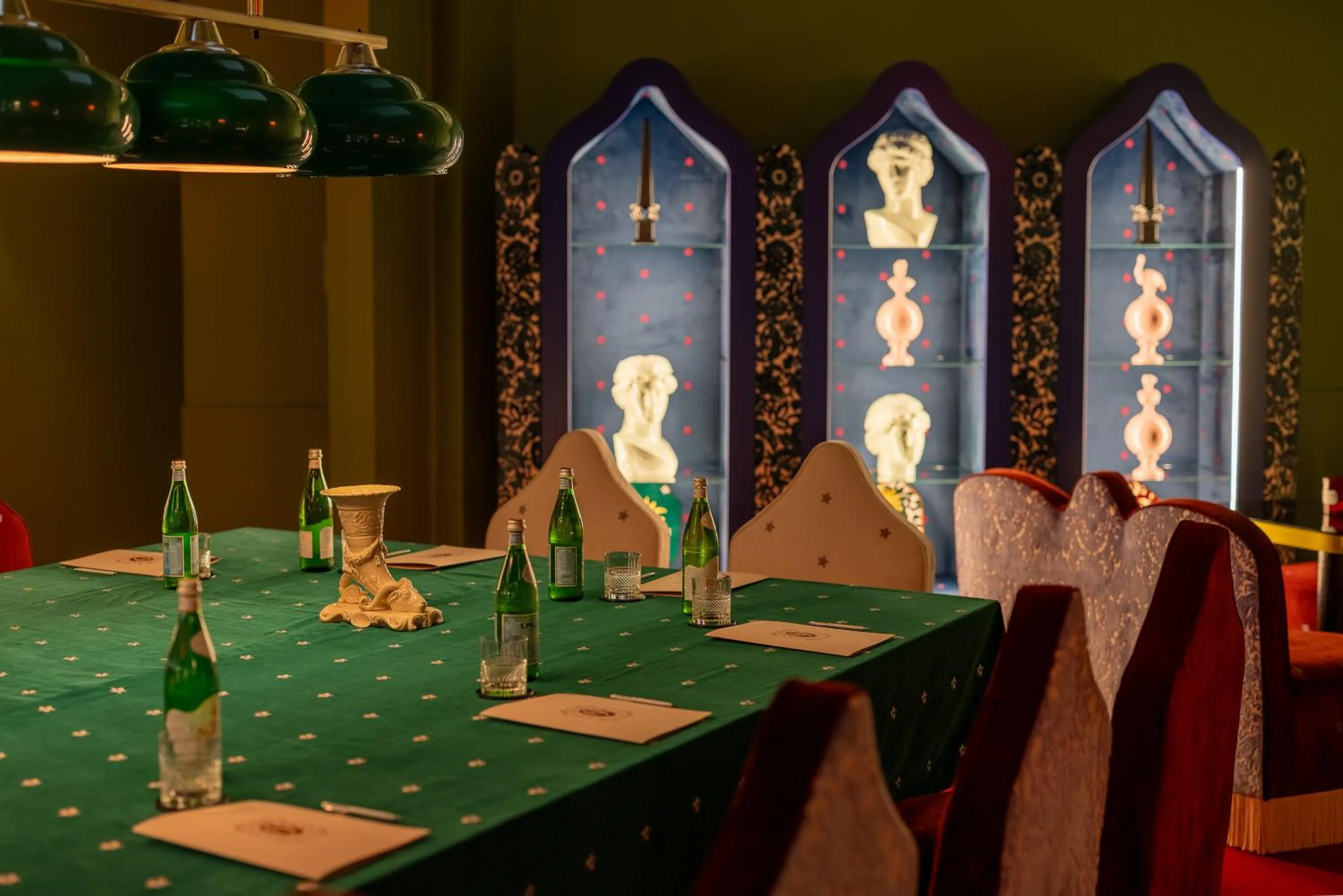 Business facilities in Hotel Number Nine