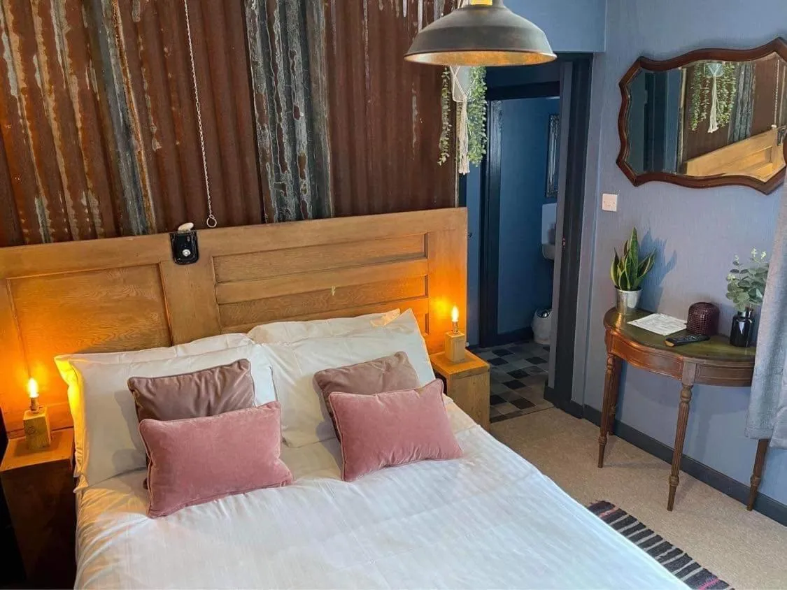 Bed in Watergate YARD