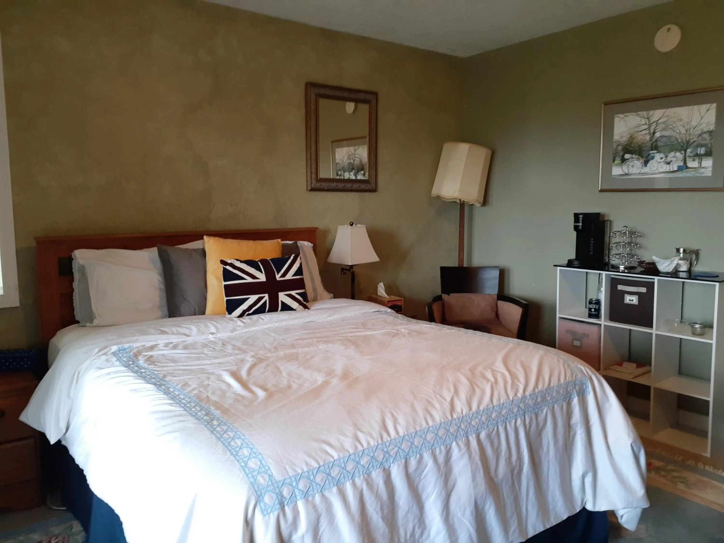 Bed in Rae Leigh Heights BnB