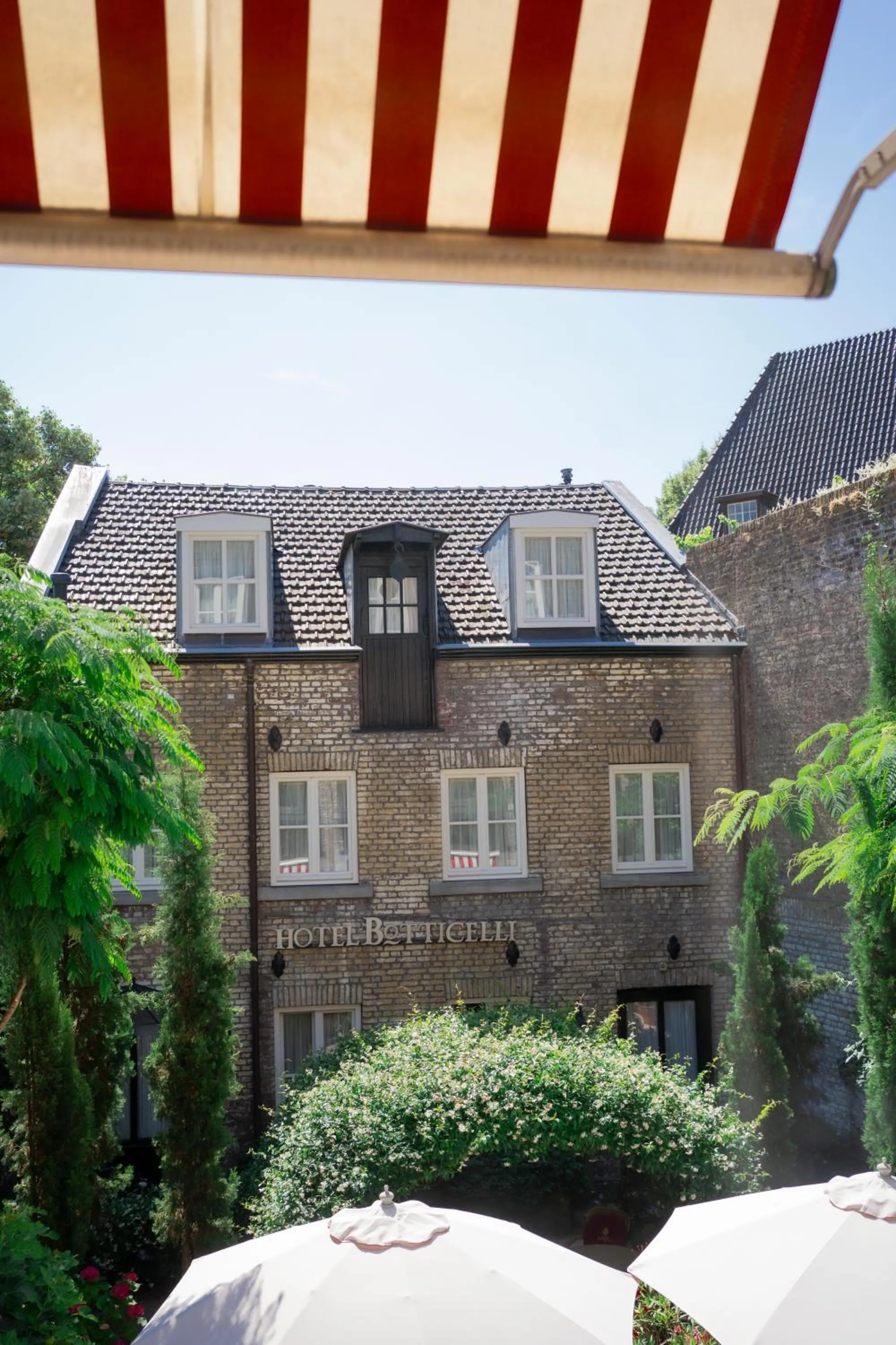 Garden in Hotel Botticelli