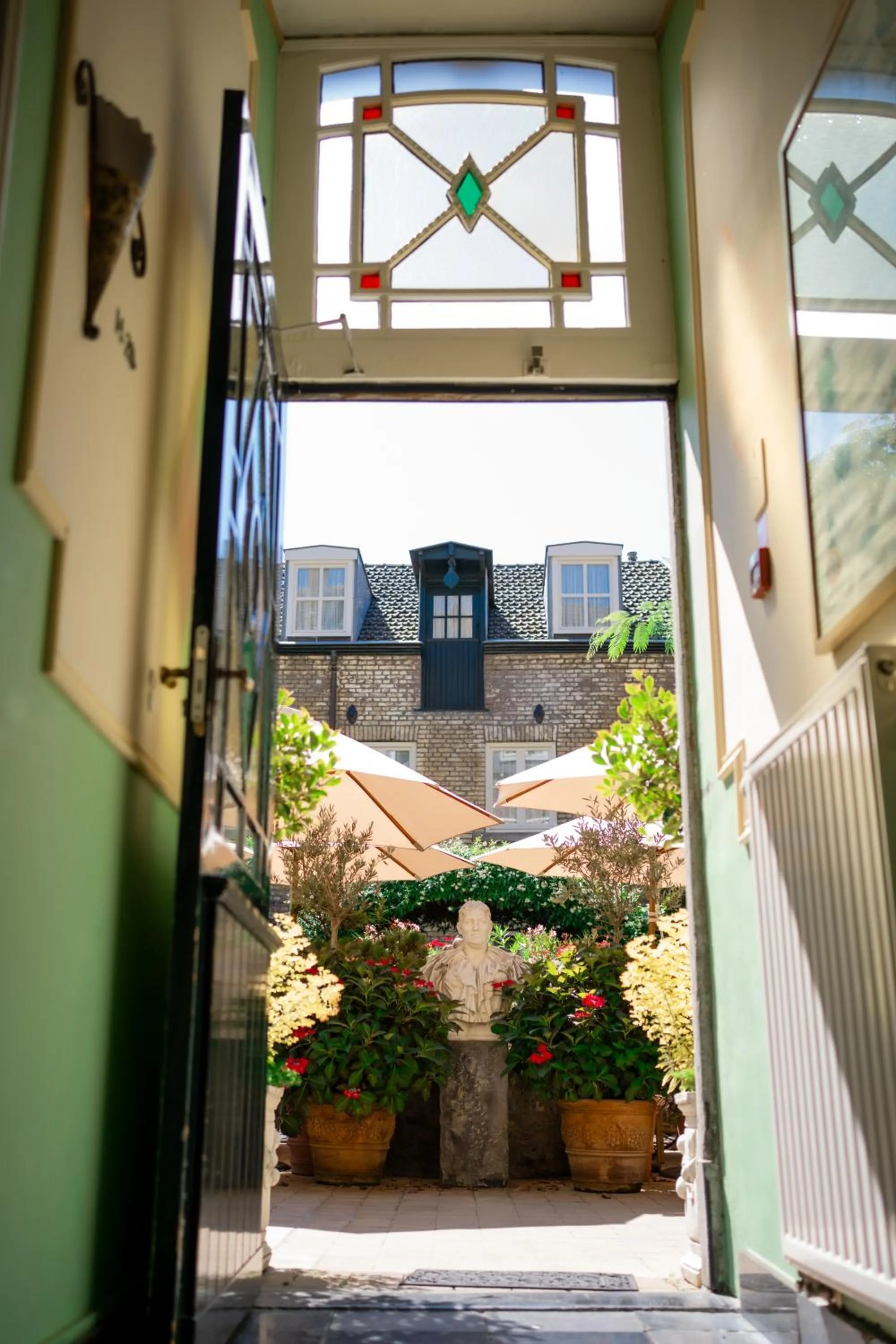 Day in Hotel Botticelli