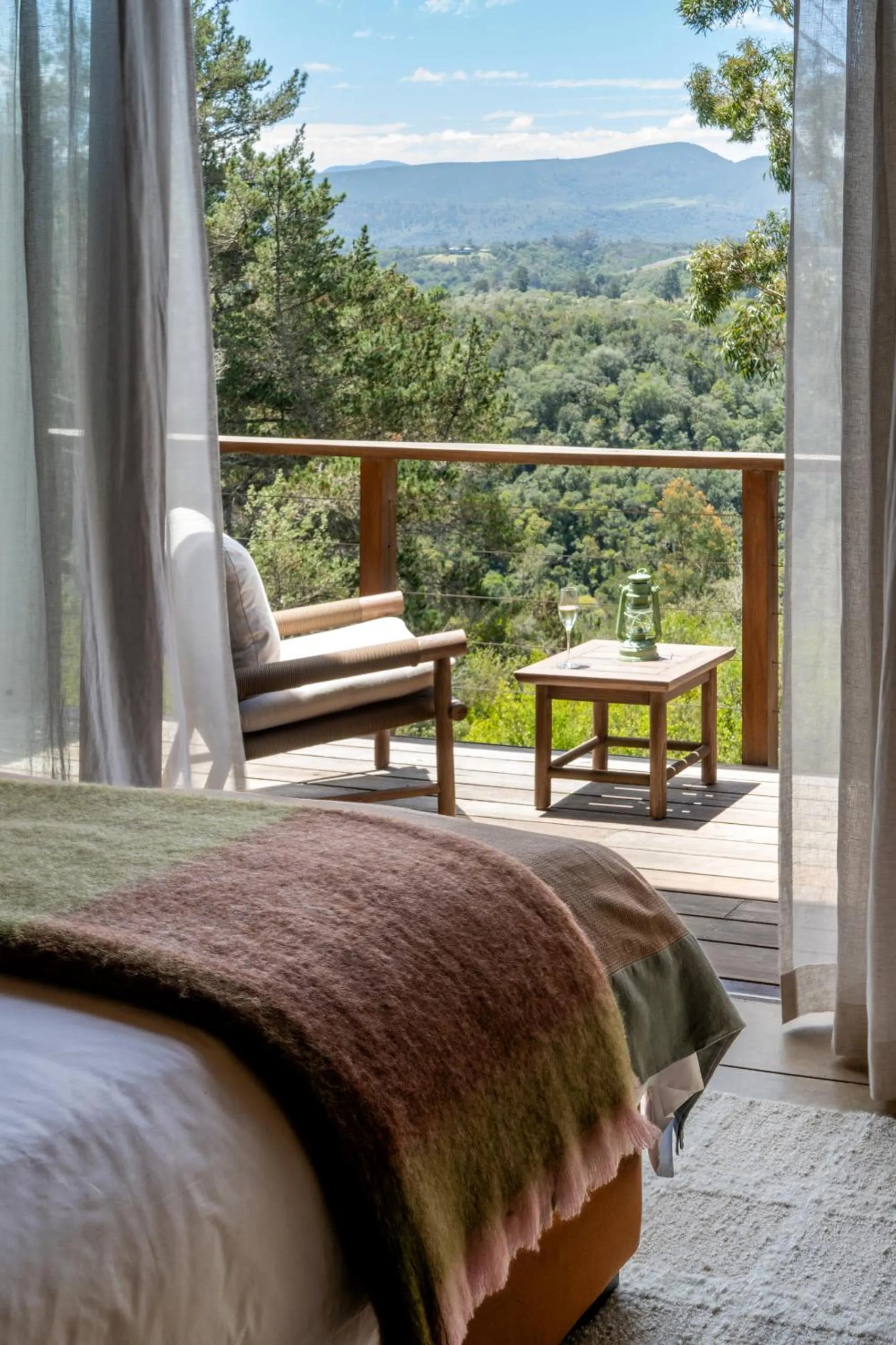 Bed in Tamodi Estate