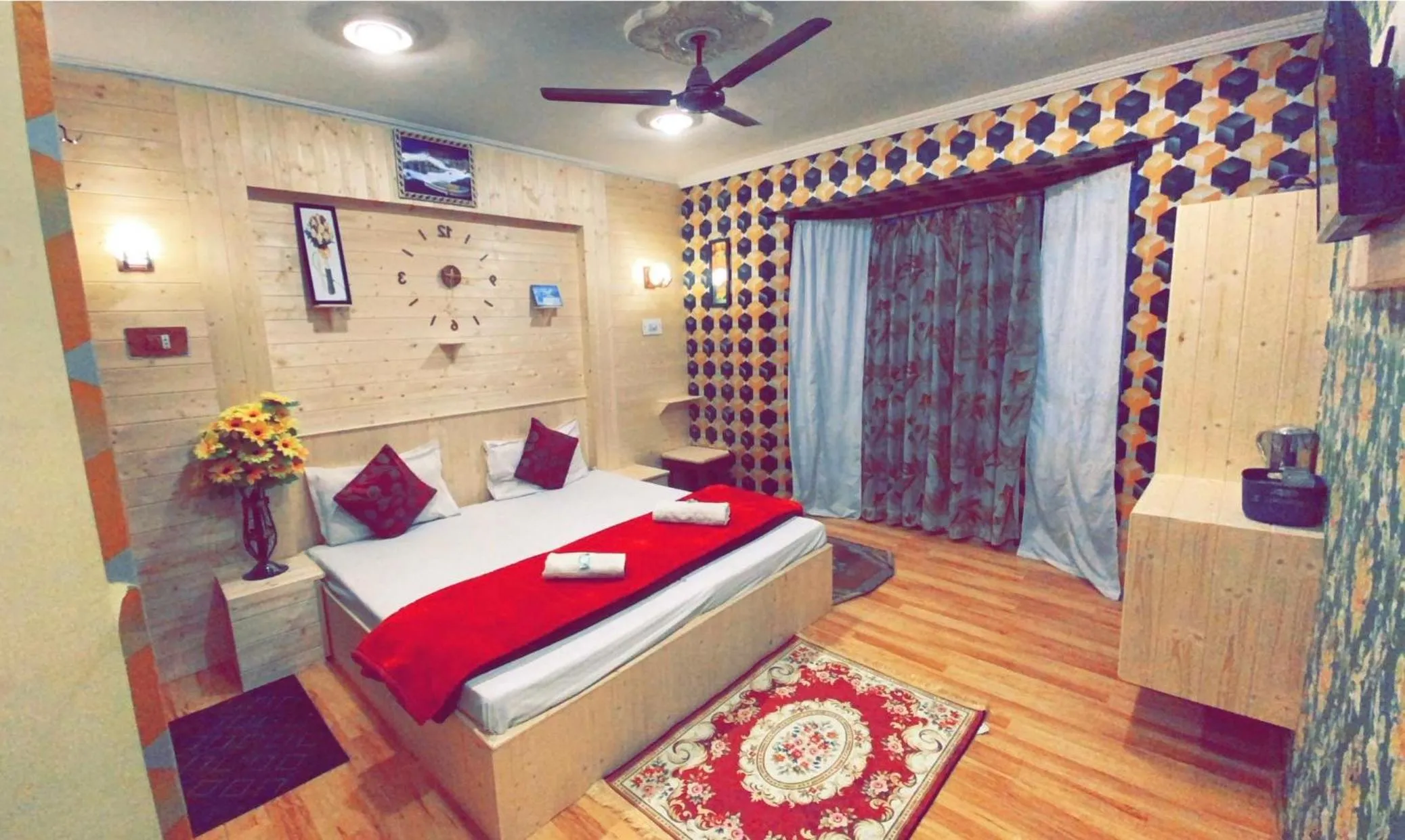 Bed in Hotel Young Mamta