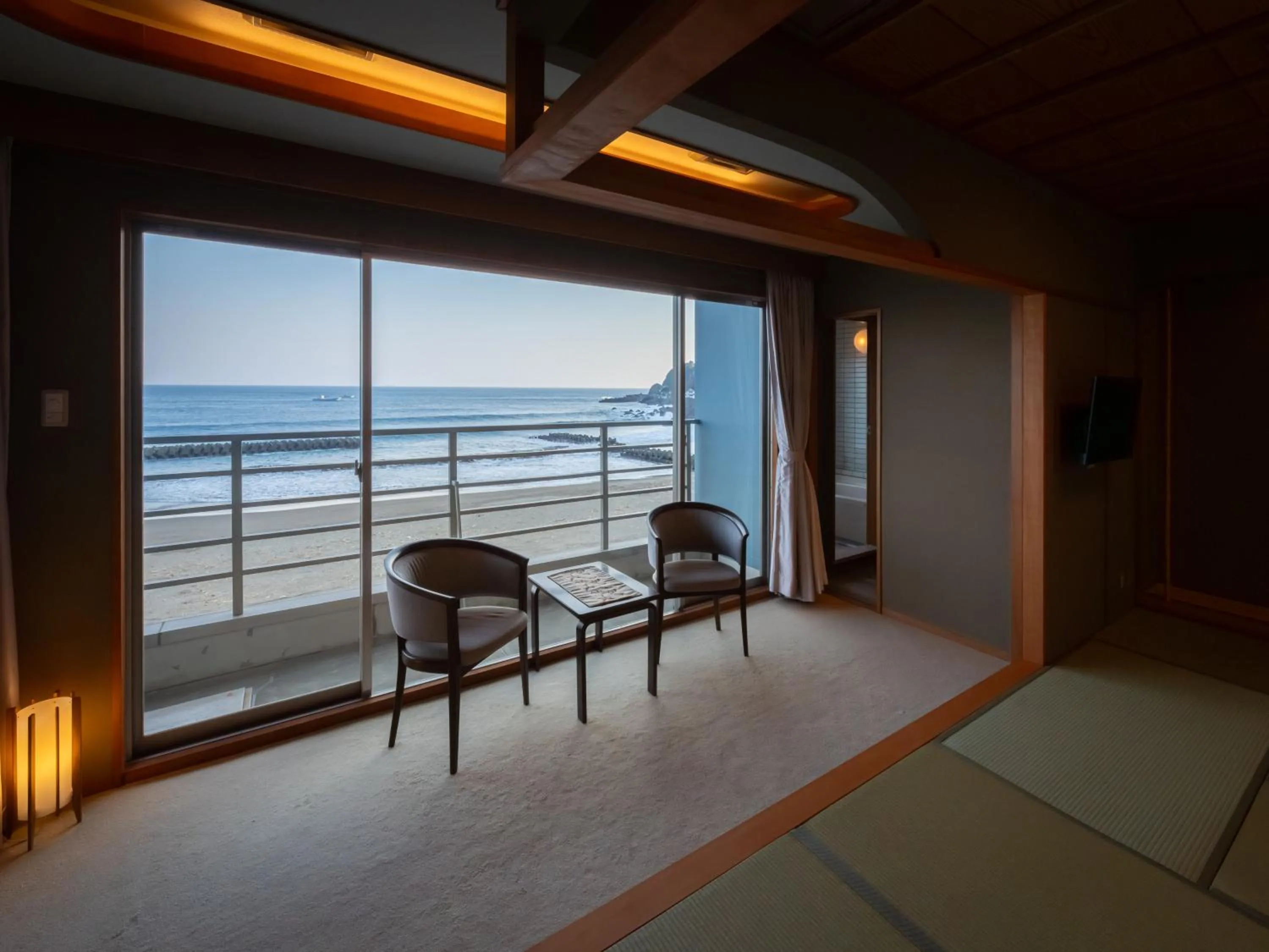 View (from property/room) in Kaiyutei