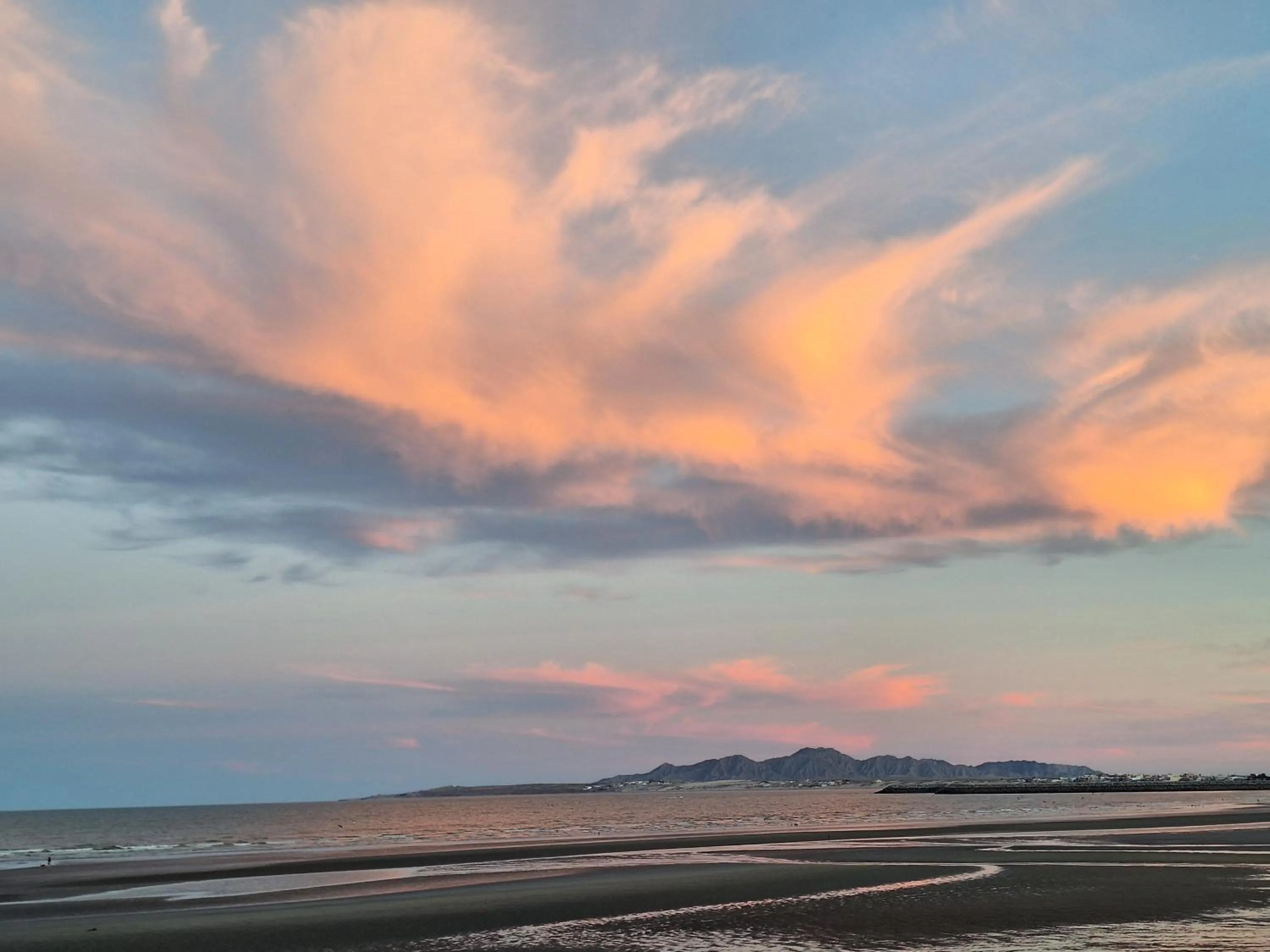 #7 Beach Front Private Room