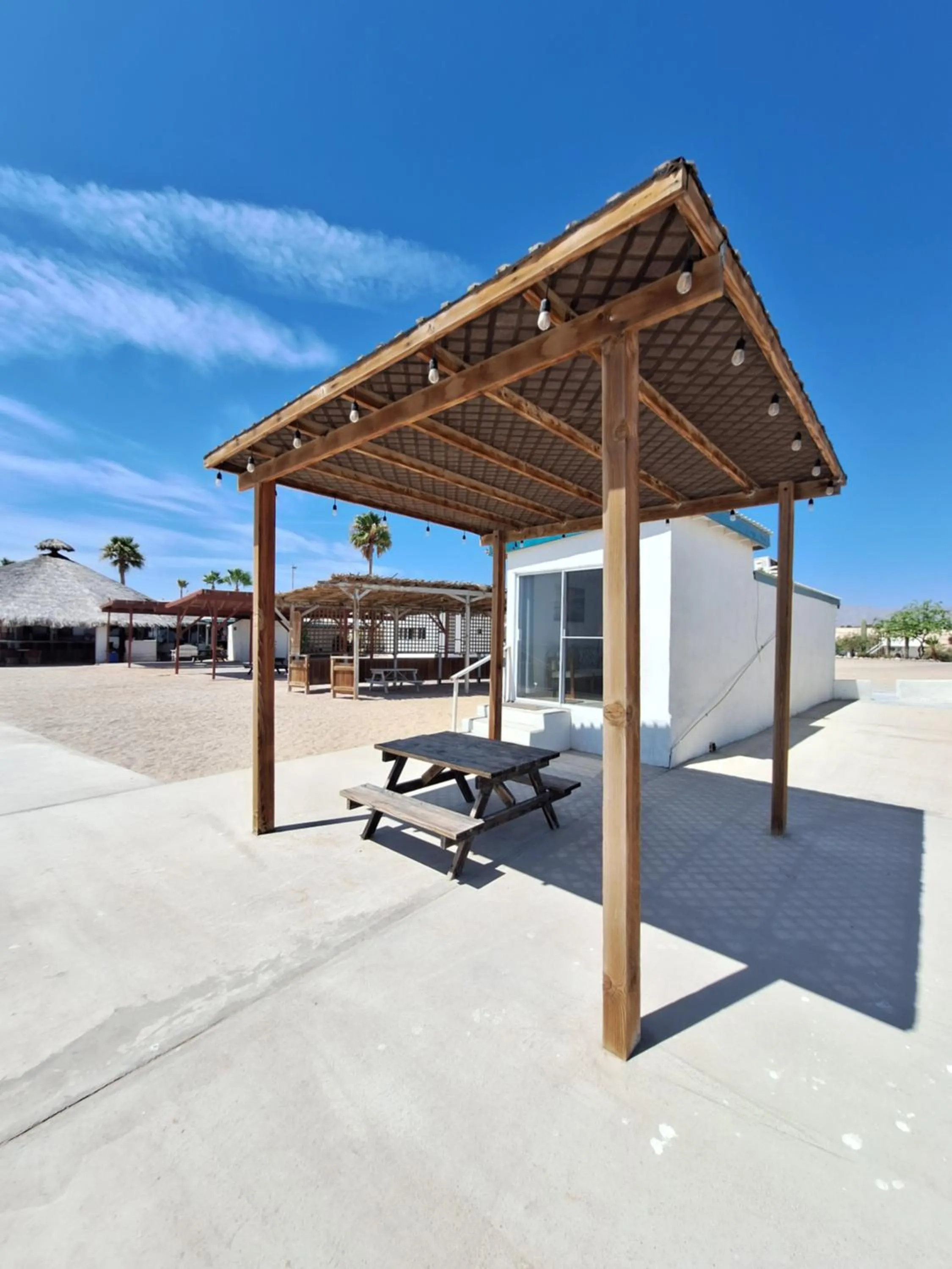 #7 Beach Front Private Room