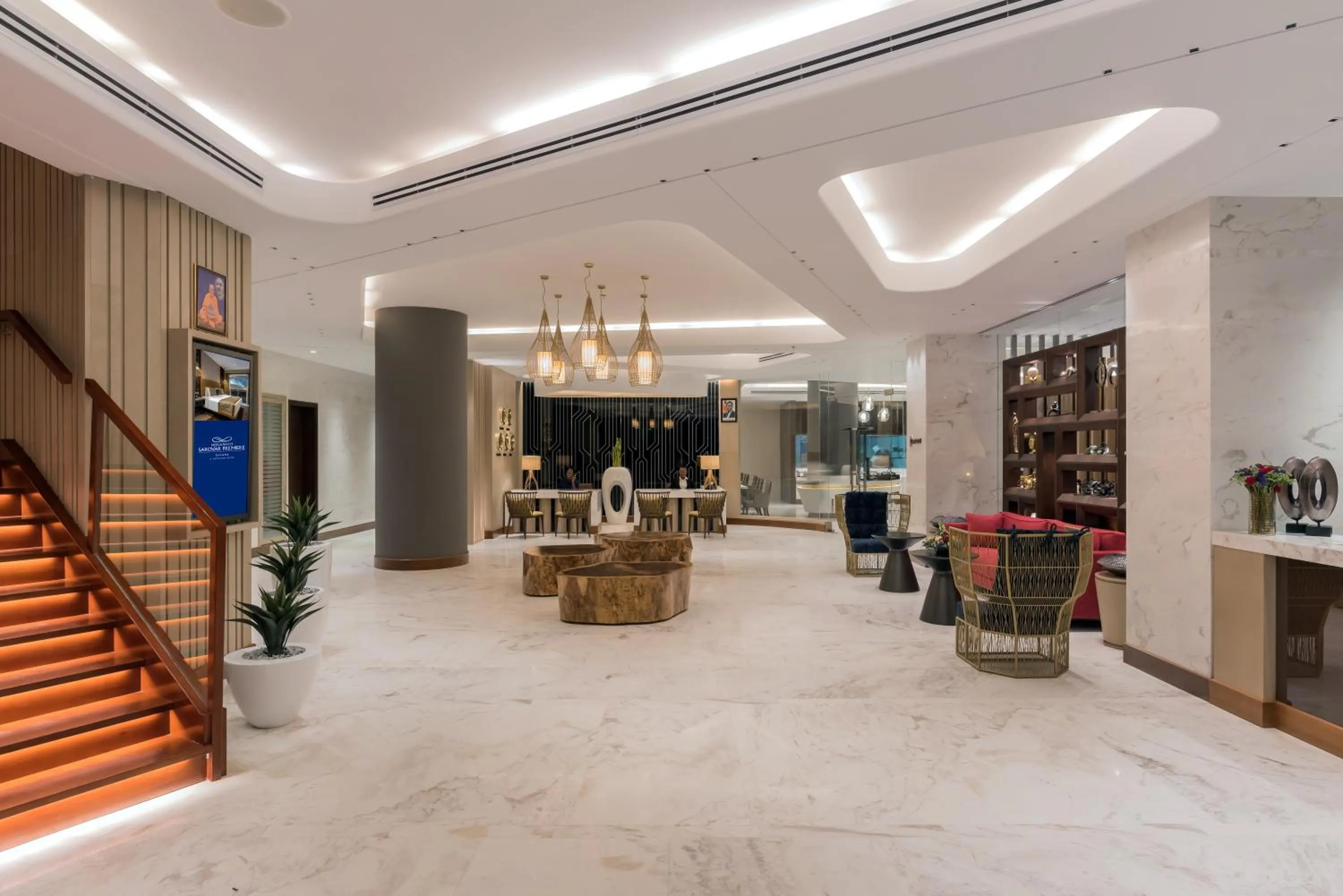 Lobby or reception in Neelkanth Sarovar Premiere