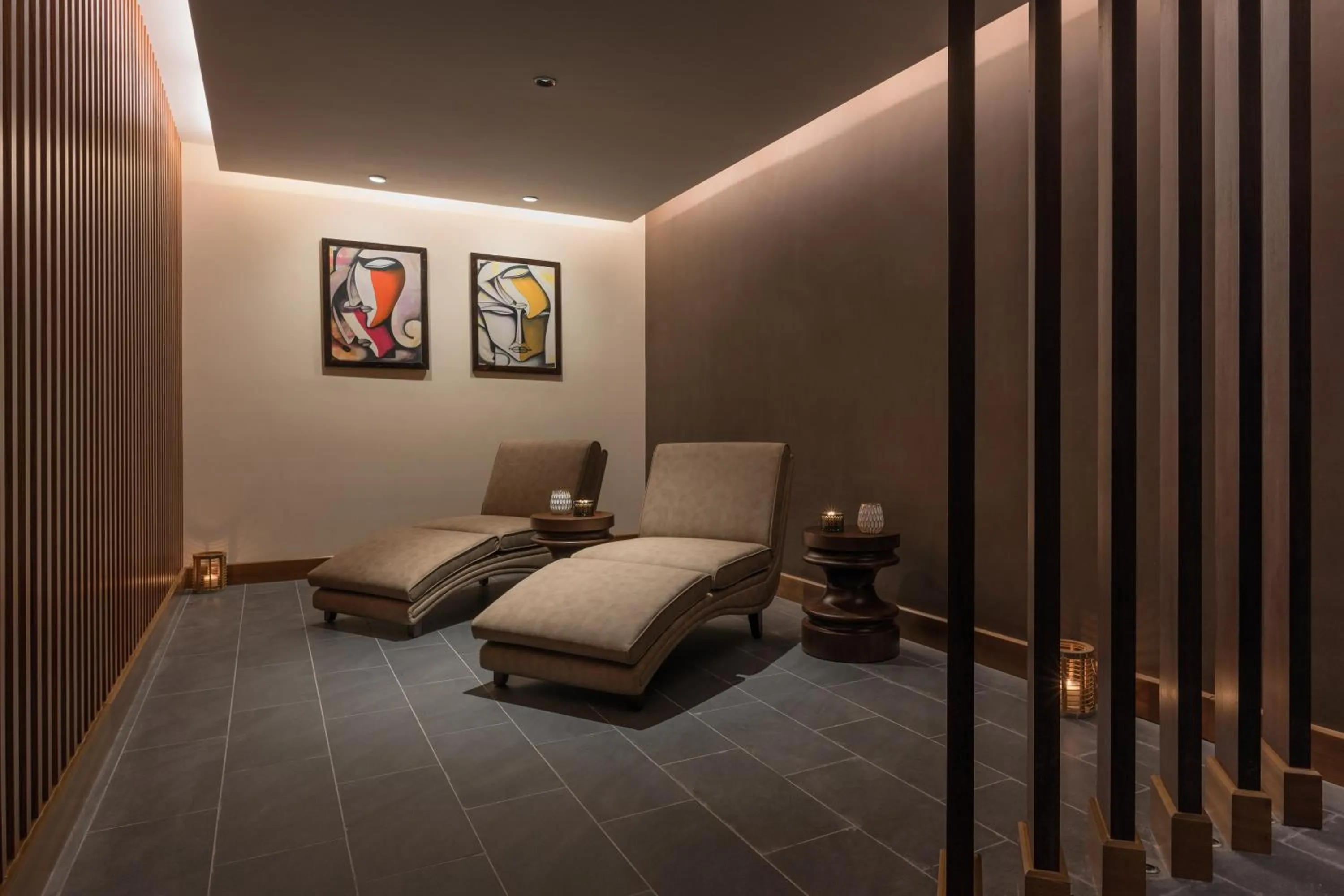 Activities, Bed in Neelkanth Sarovar Premiere