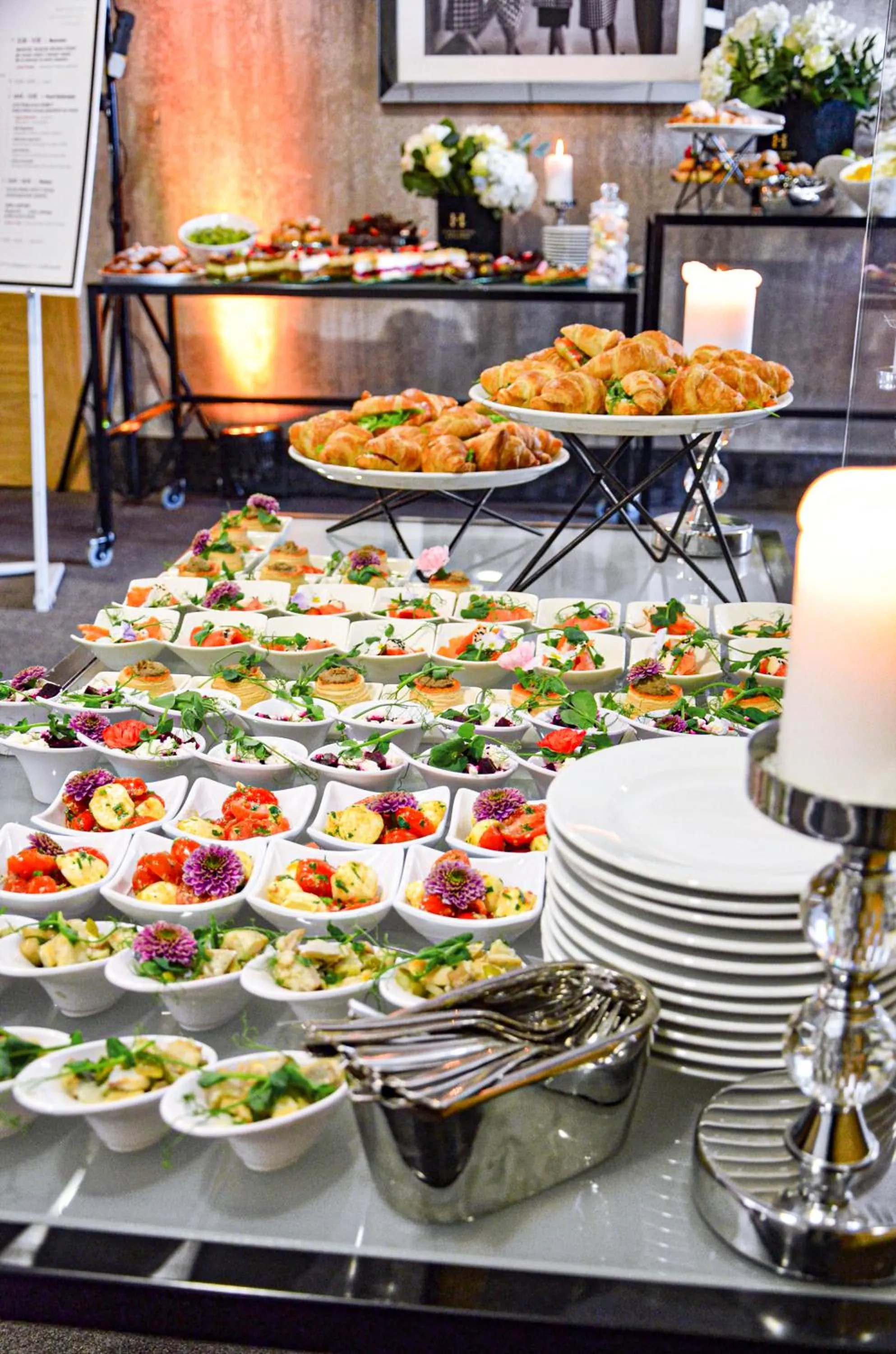 Buffet breakfast in Willa Port