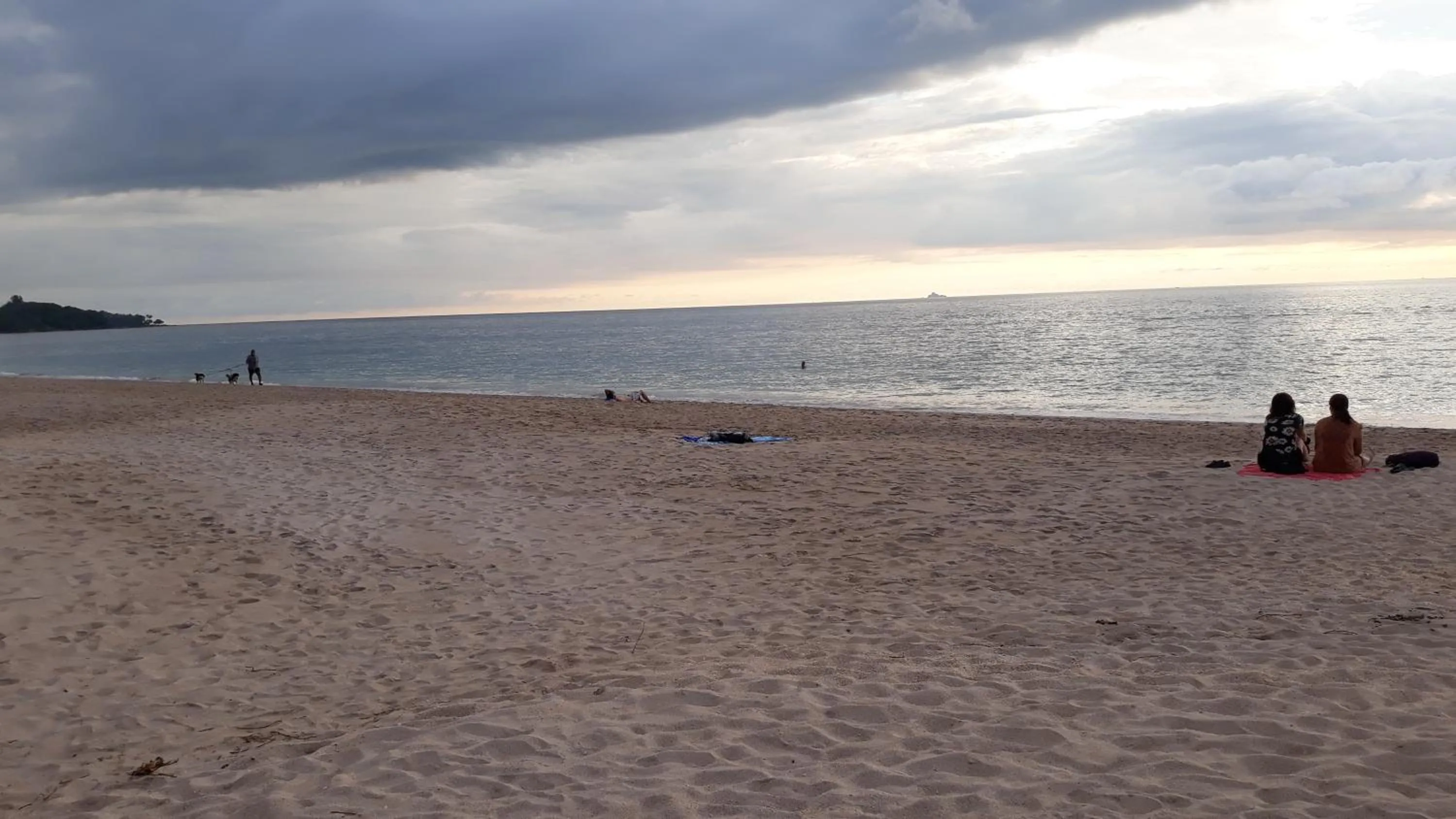 Fill - Feel @ Long Beach Resort