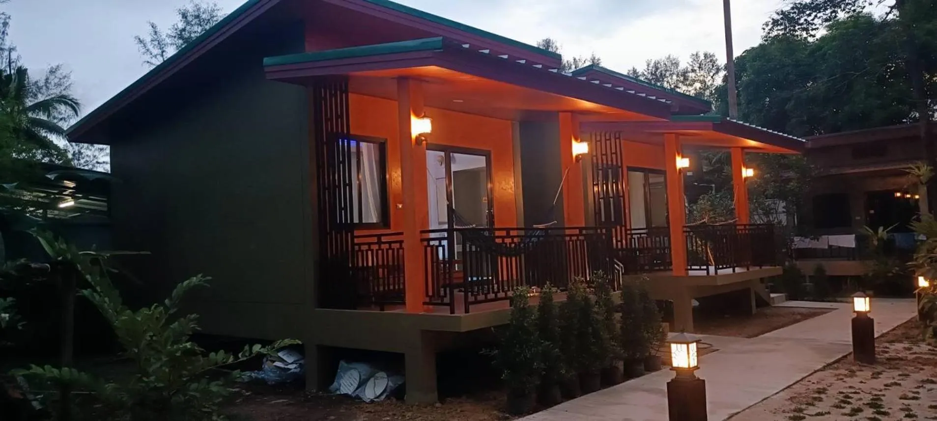 Fill - Feel @ Long Beach Resort