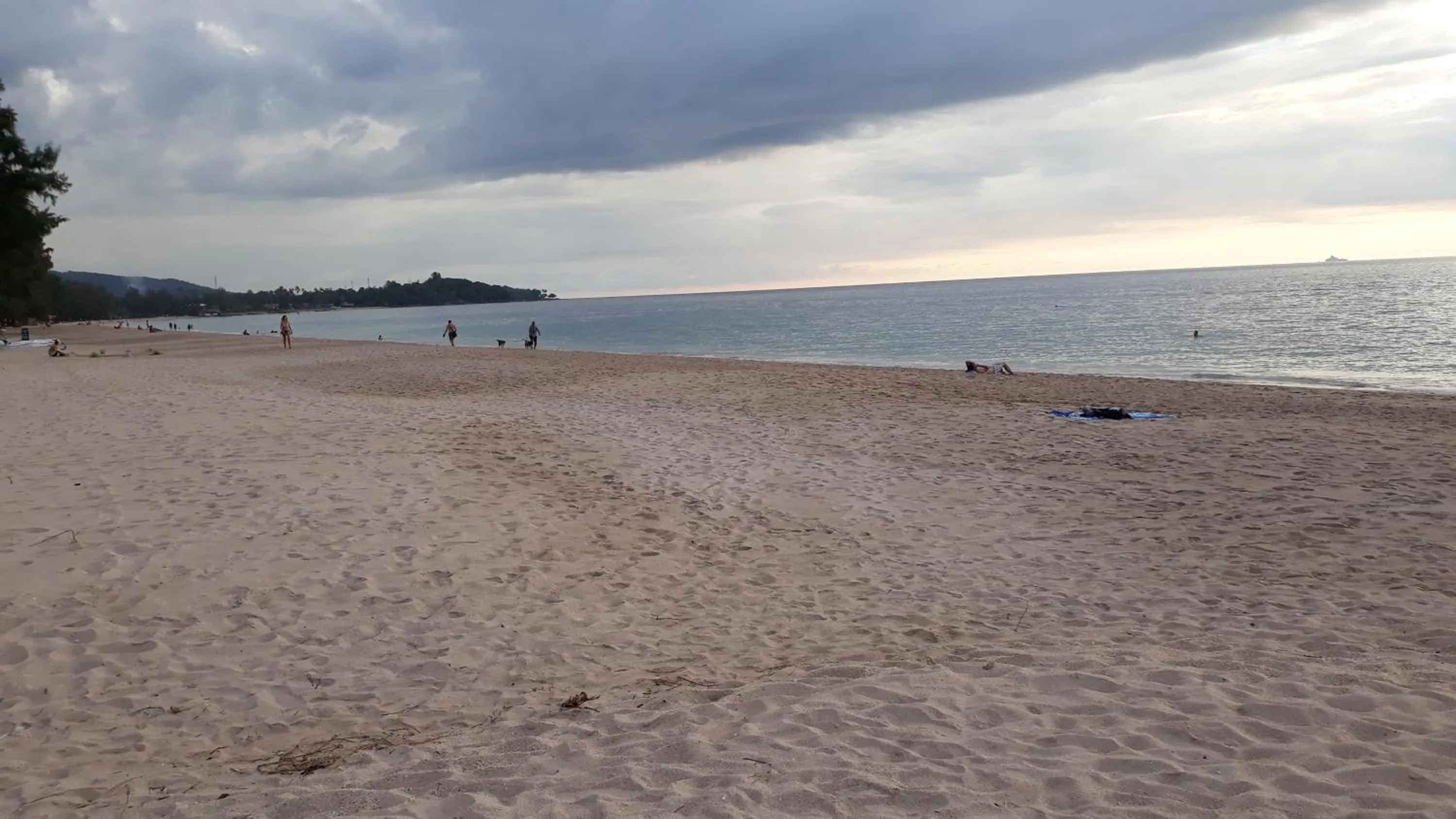 Fill - Feel @ Long Beach Resort