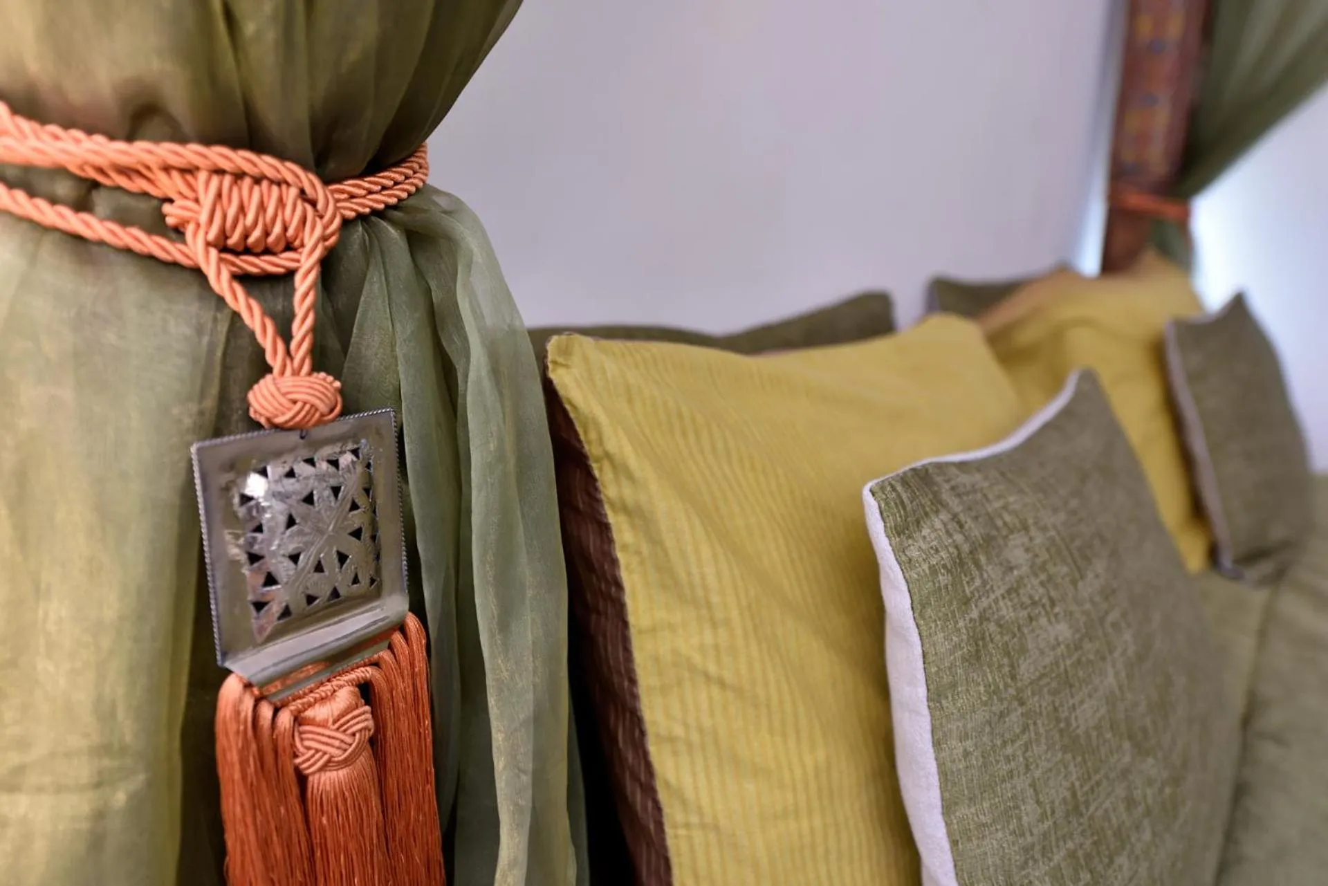 Decorative detail in Riad les Ammonites and Spa