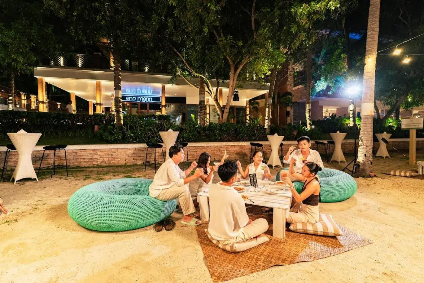 Restaurant/places to eat in Modala Beach Resort Restaurant/places to eat in Modala Beach Resort