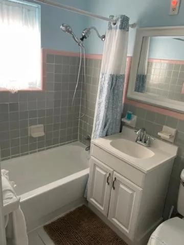 Oceanfront Sea Scape Motel