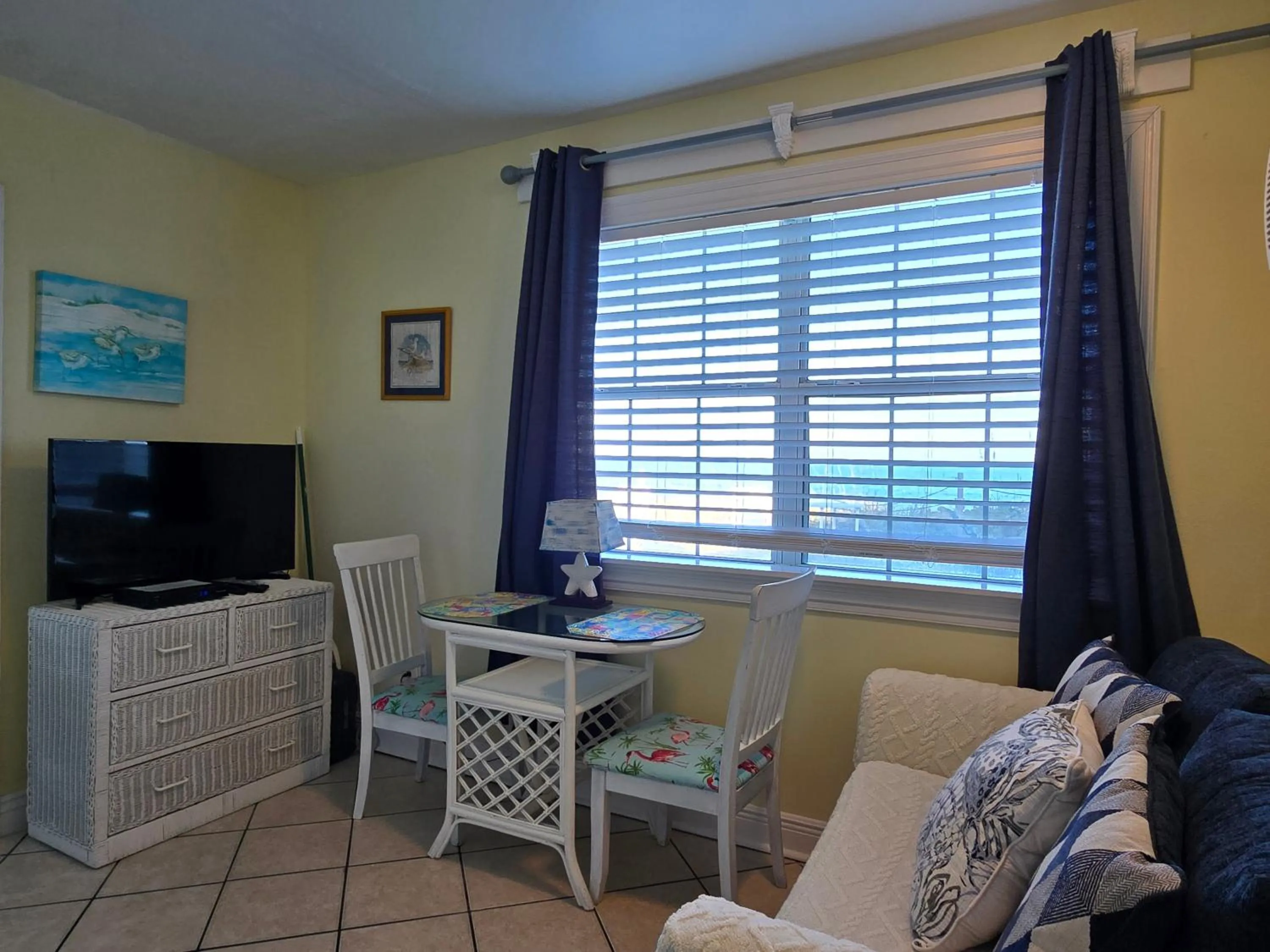Kitchen or kitchenette in Oceanfront Sea Scape Motel