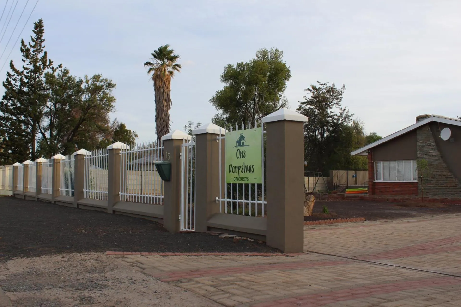 Ons Dorpshuis Beaufort West