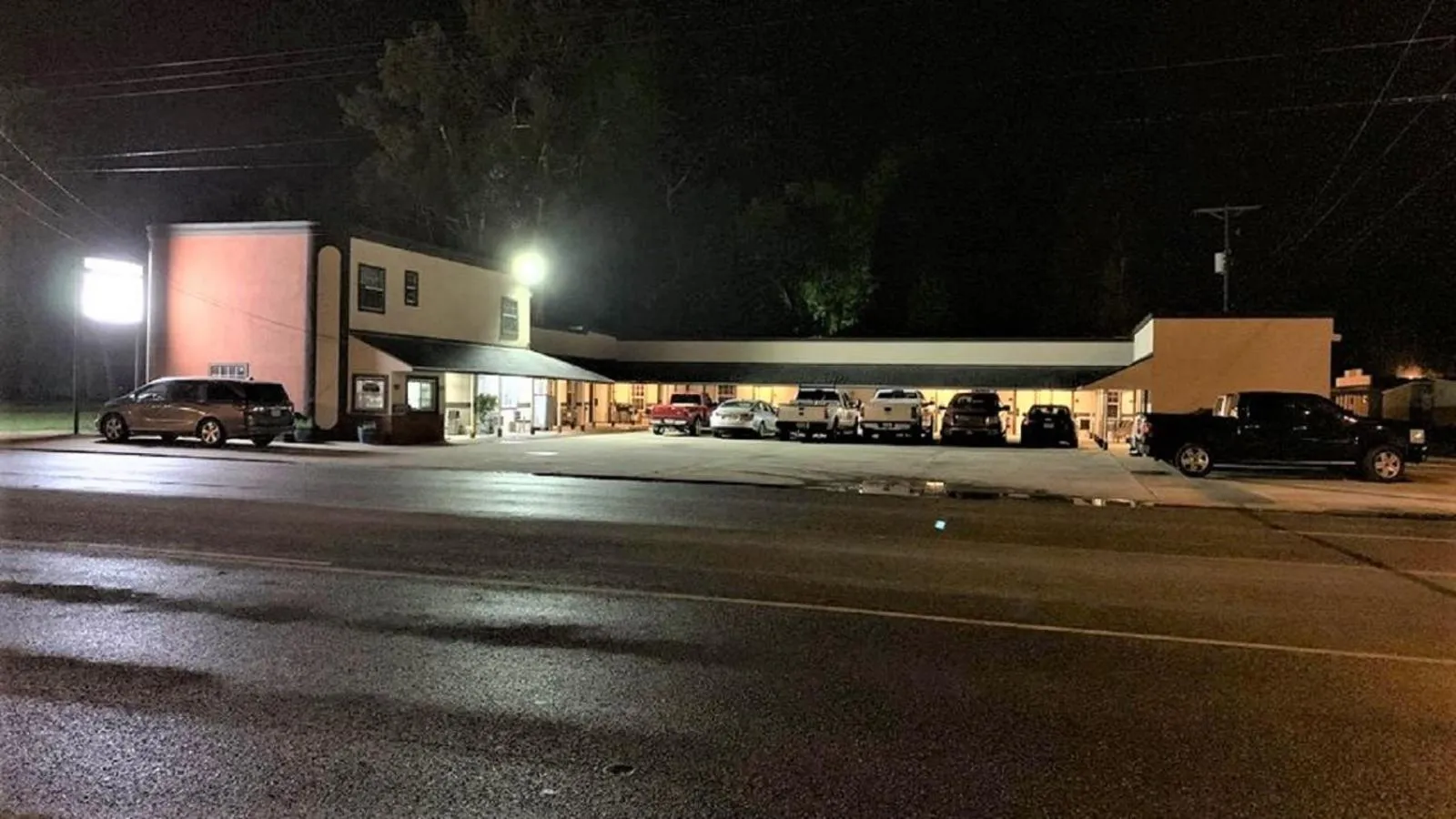 Facade/entrance in Relax Inn Motel Kountze
