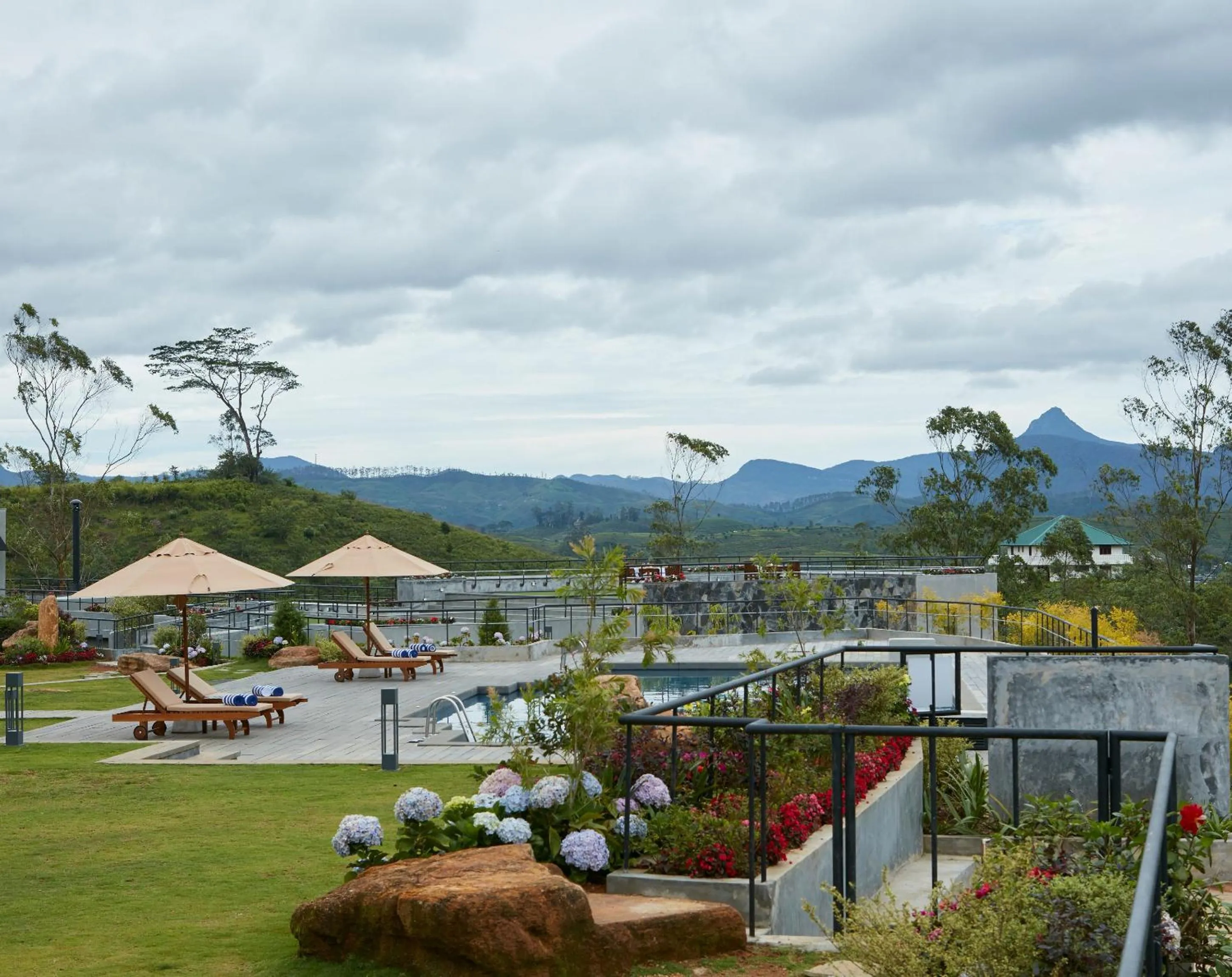 Garden in The Argyle Luxury Boutique