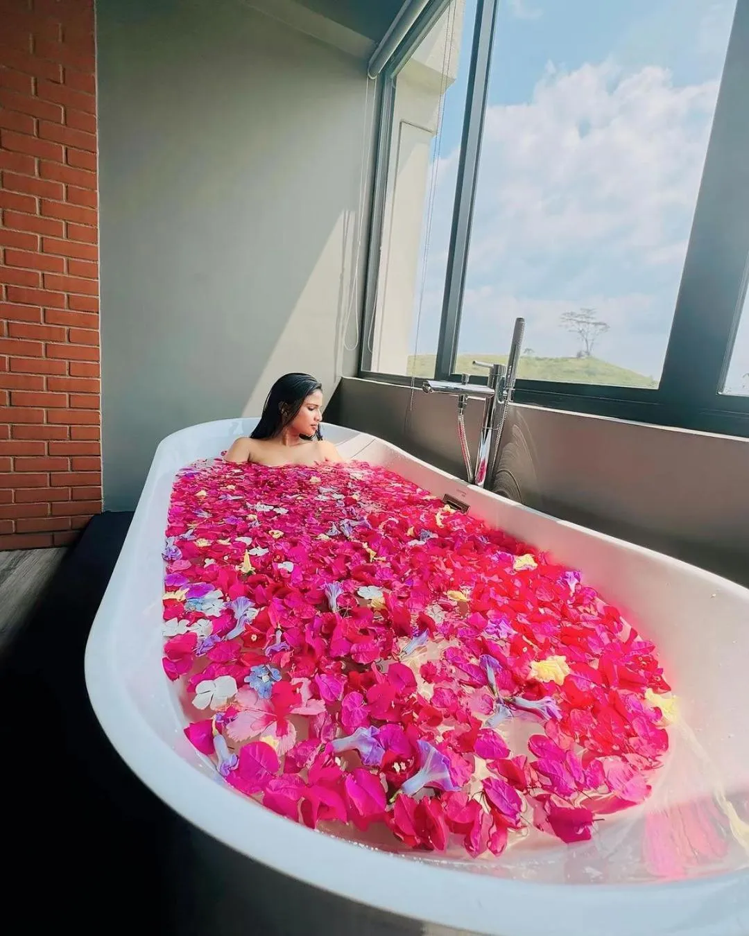 Bath in The Argyle Luxury Boutique