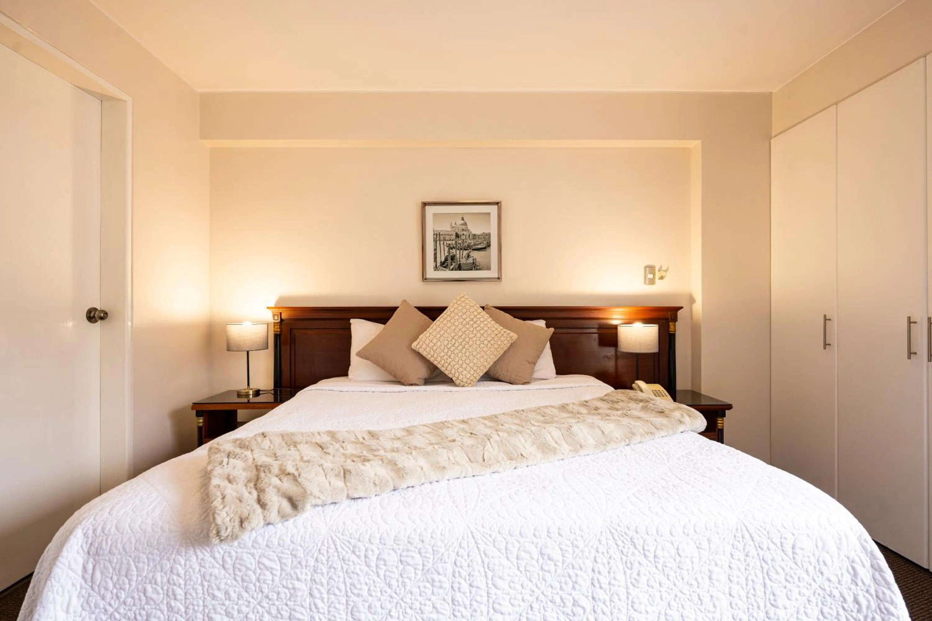 Bed in Apart Hotel San Martin