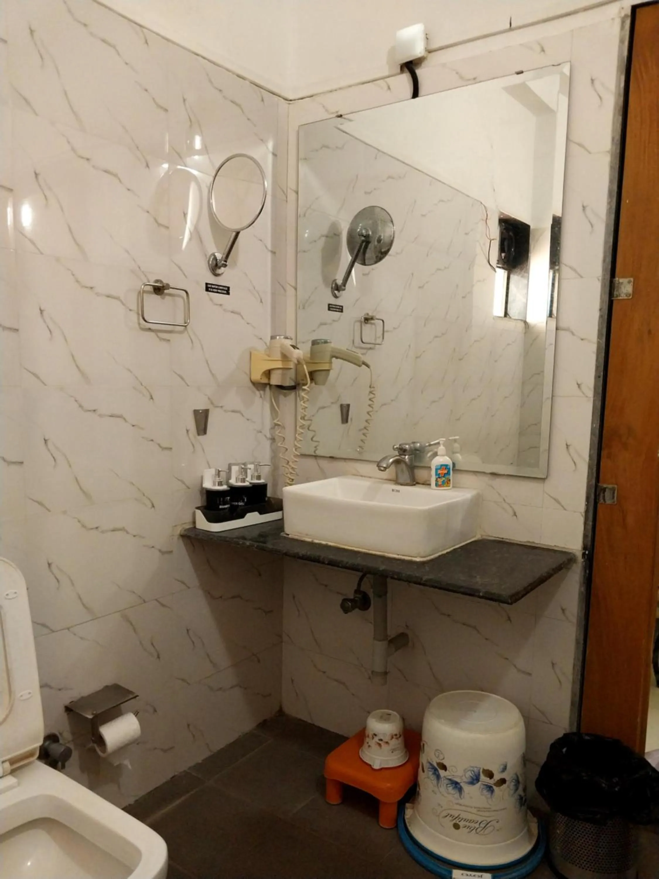 Bathroom in Mango Valley Resort Ganpatipule