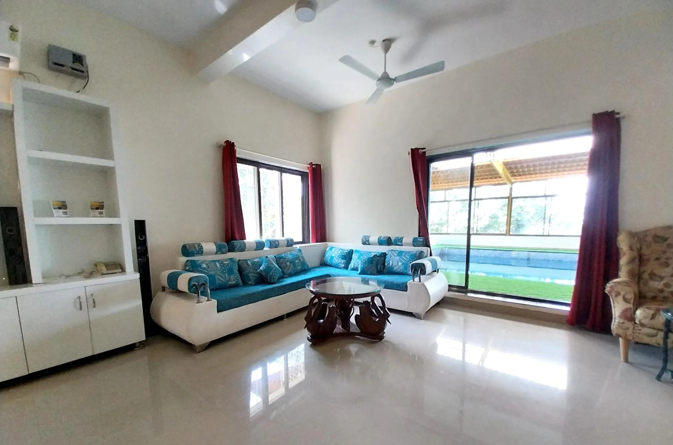 Seating area in Mango Valley Resort Ganpatipule