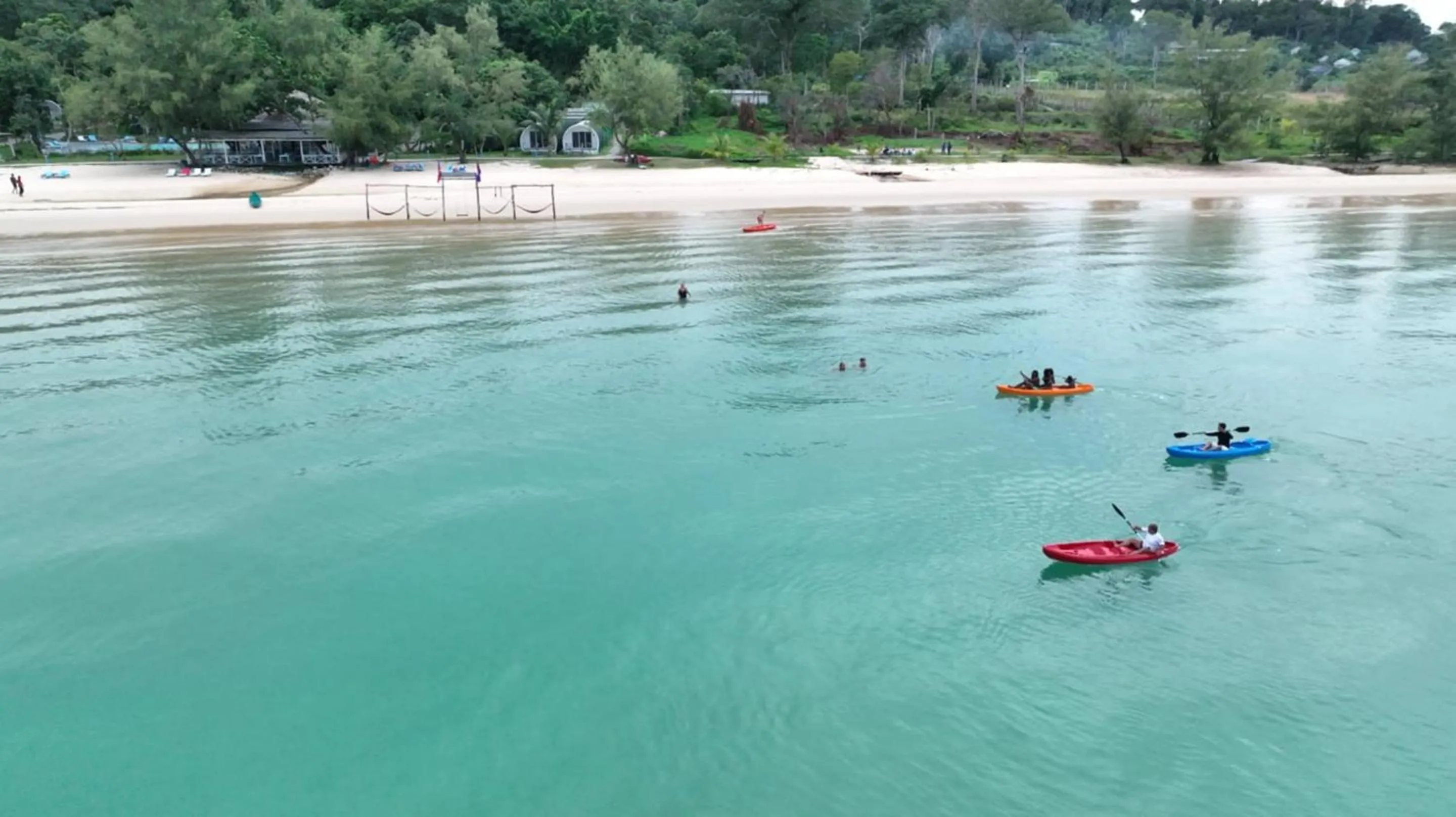 Beach in Tube Resort by EHM