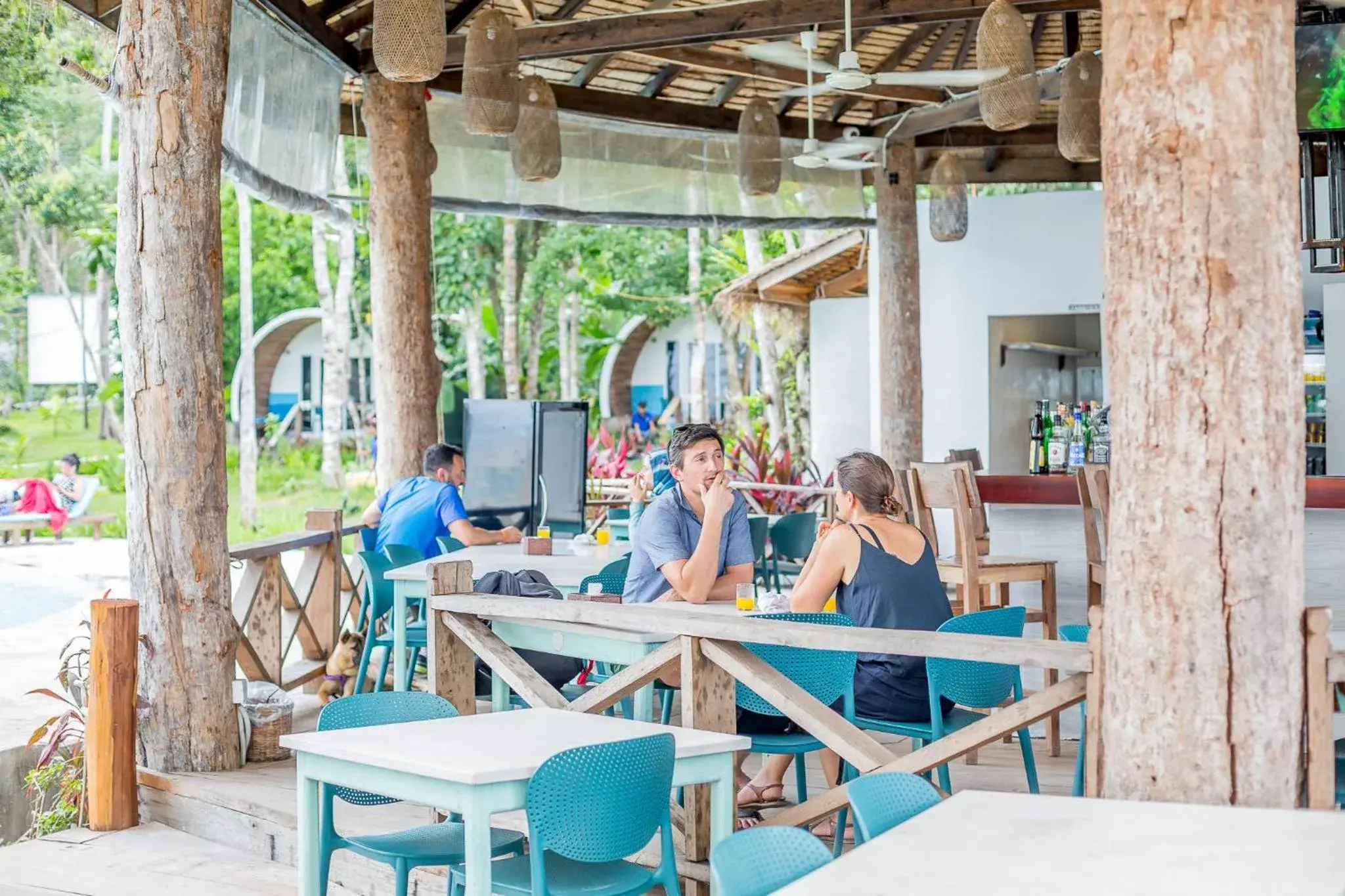 Restaurant/places to eat in Tube Resort by EHM Restaurant/places to eat in Tube Resort by EHM