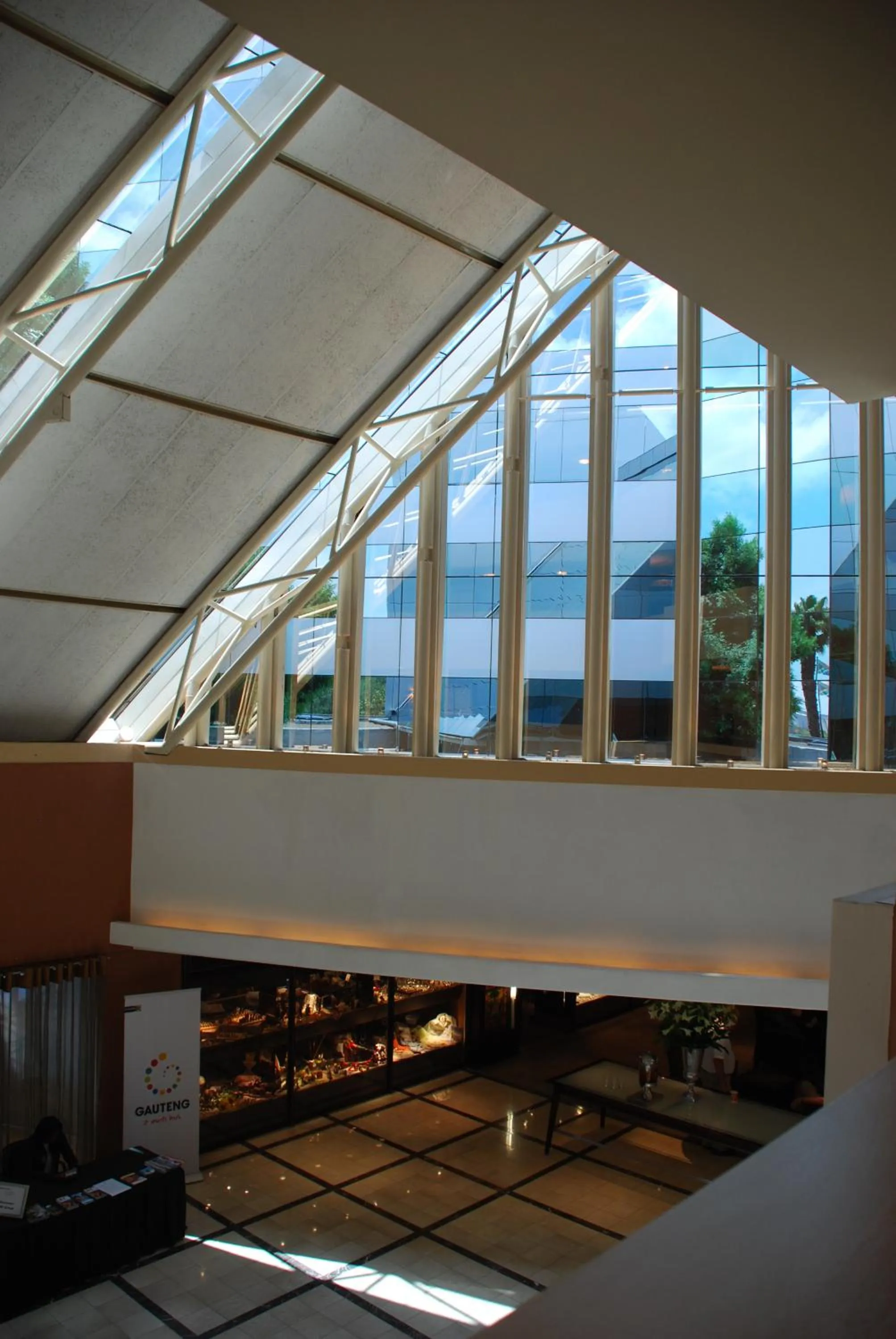 Lobby or reception in Southern Sun OR Tambo International Airport