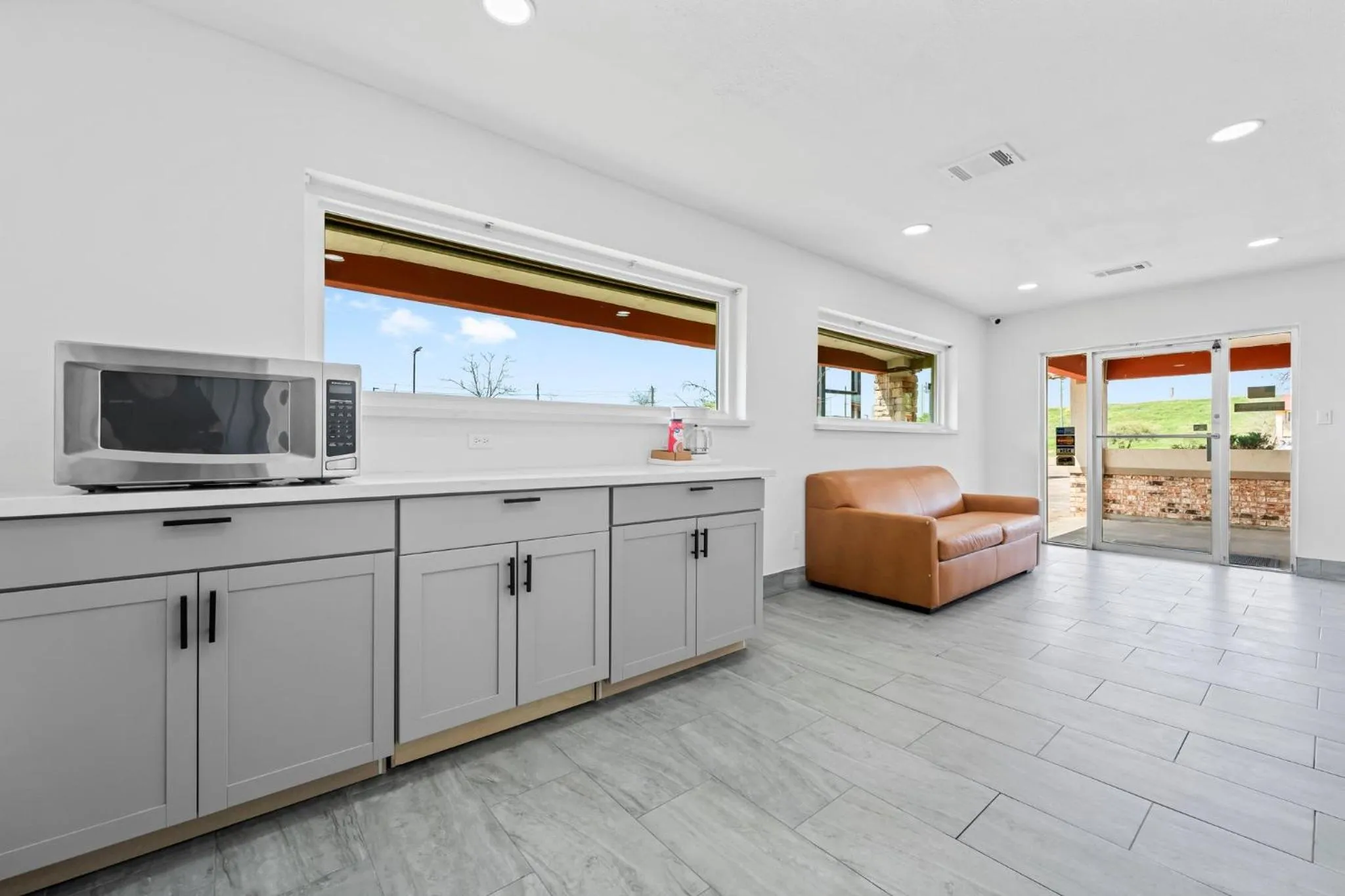 Econo Lodge Inn & Suites Sealy