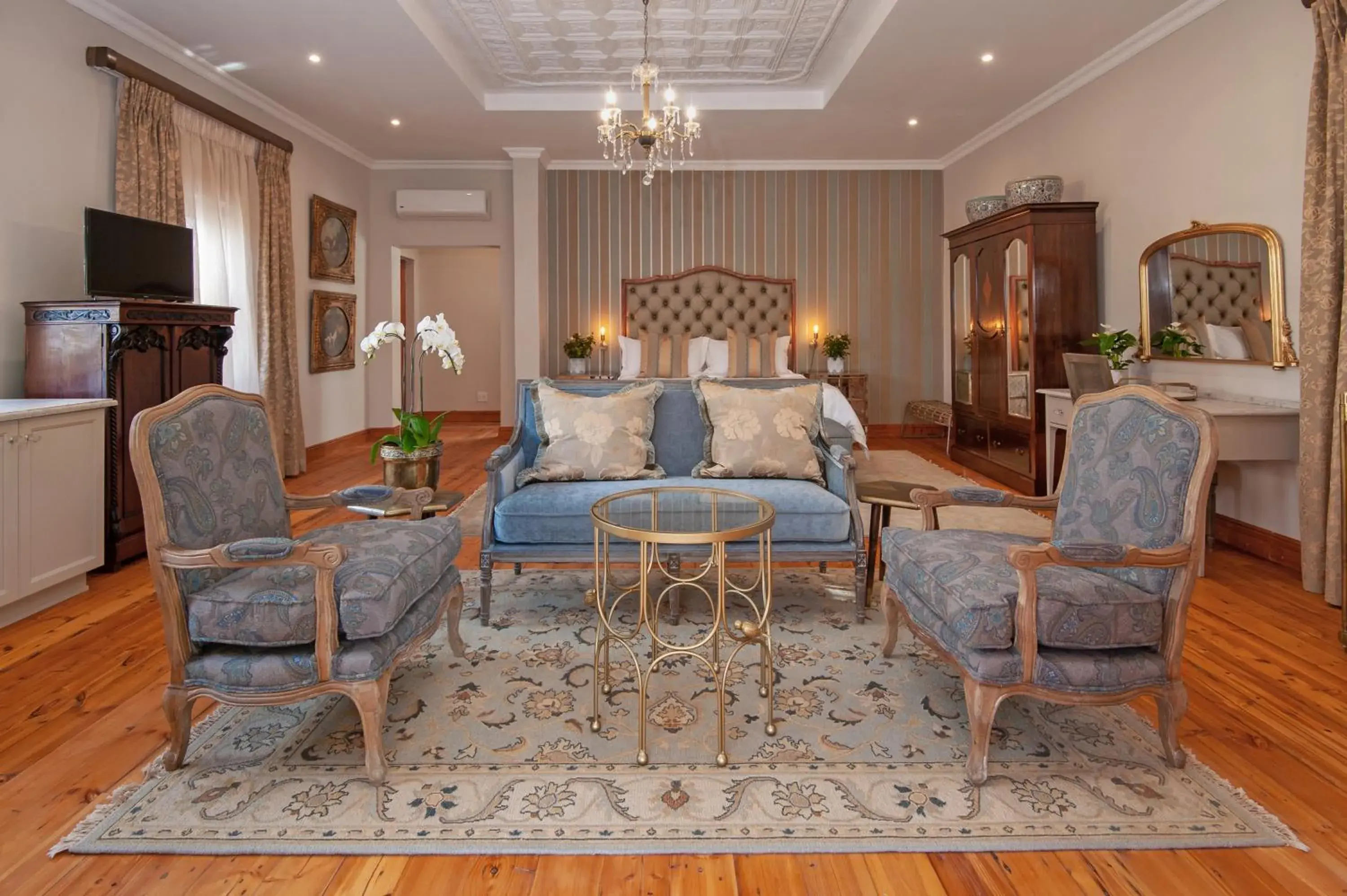 Superior King Room in Mirtehof Guest Farm Estate Superior King Room in Mirtehof Guest Farm Estate