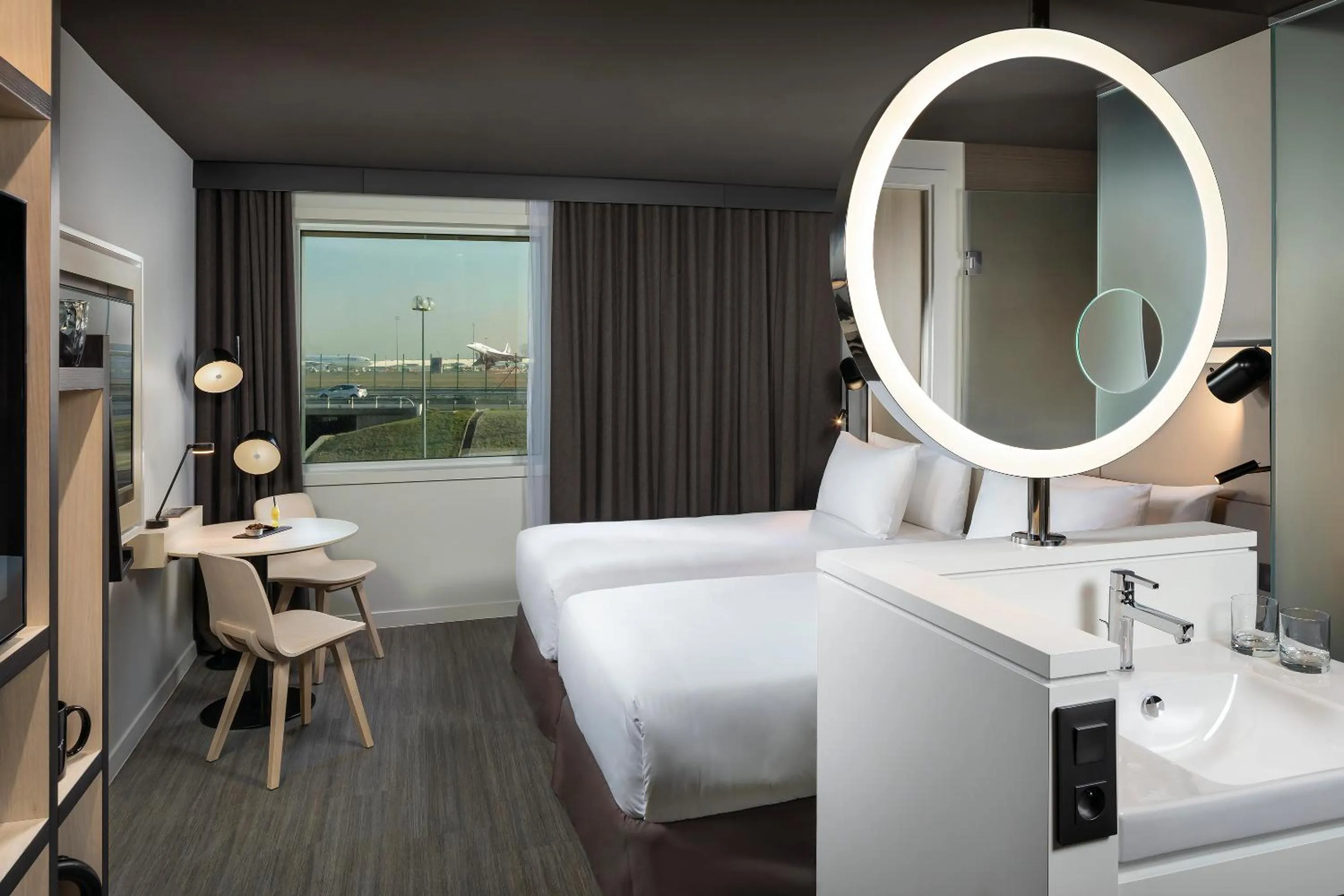 Bed in INNSiDE by Meliá Paris Charles de Gaulle Airport