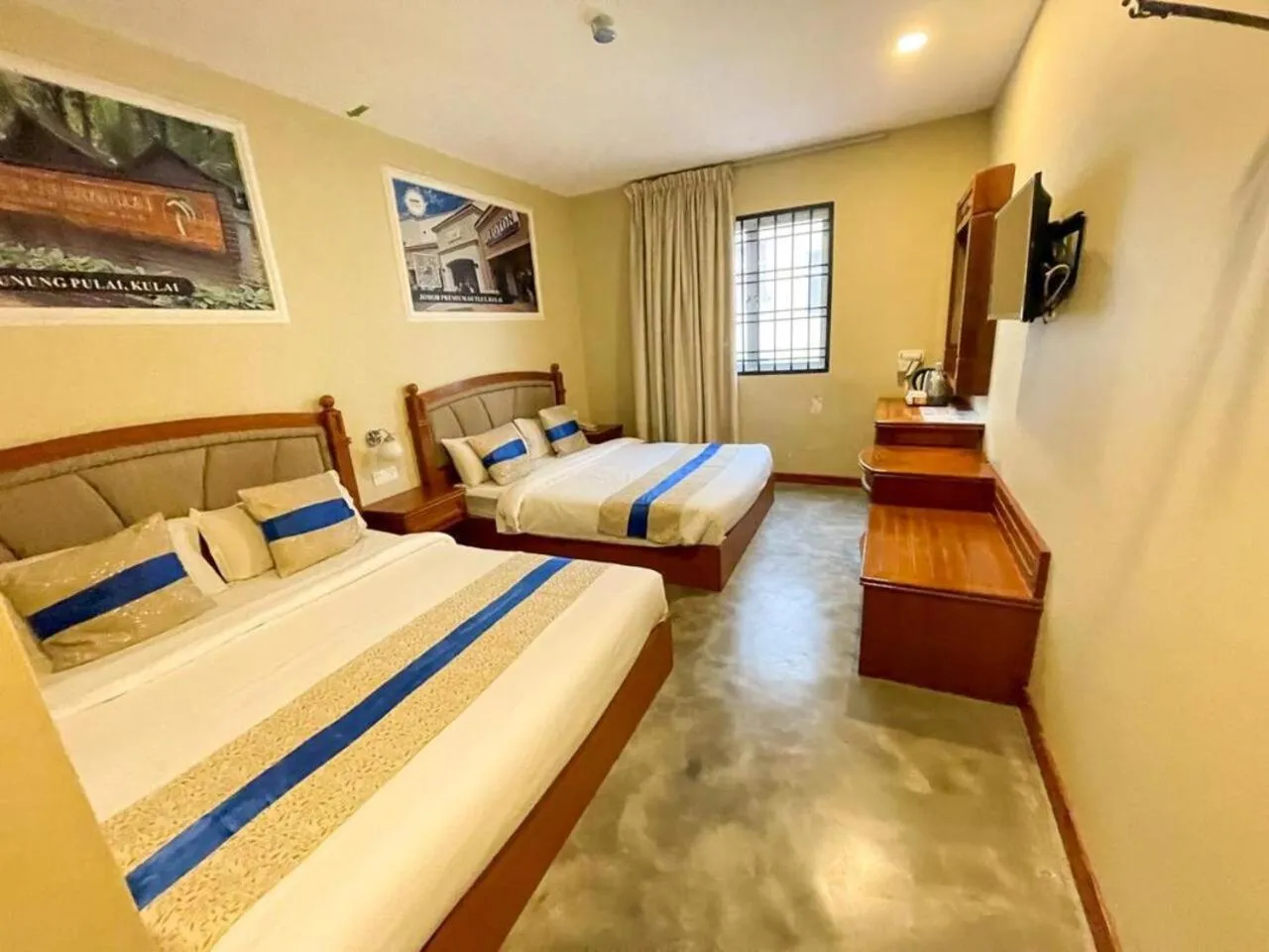 Bed in Aladdin Dream Hotel