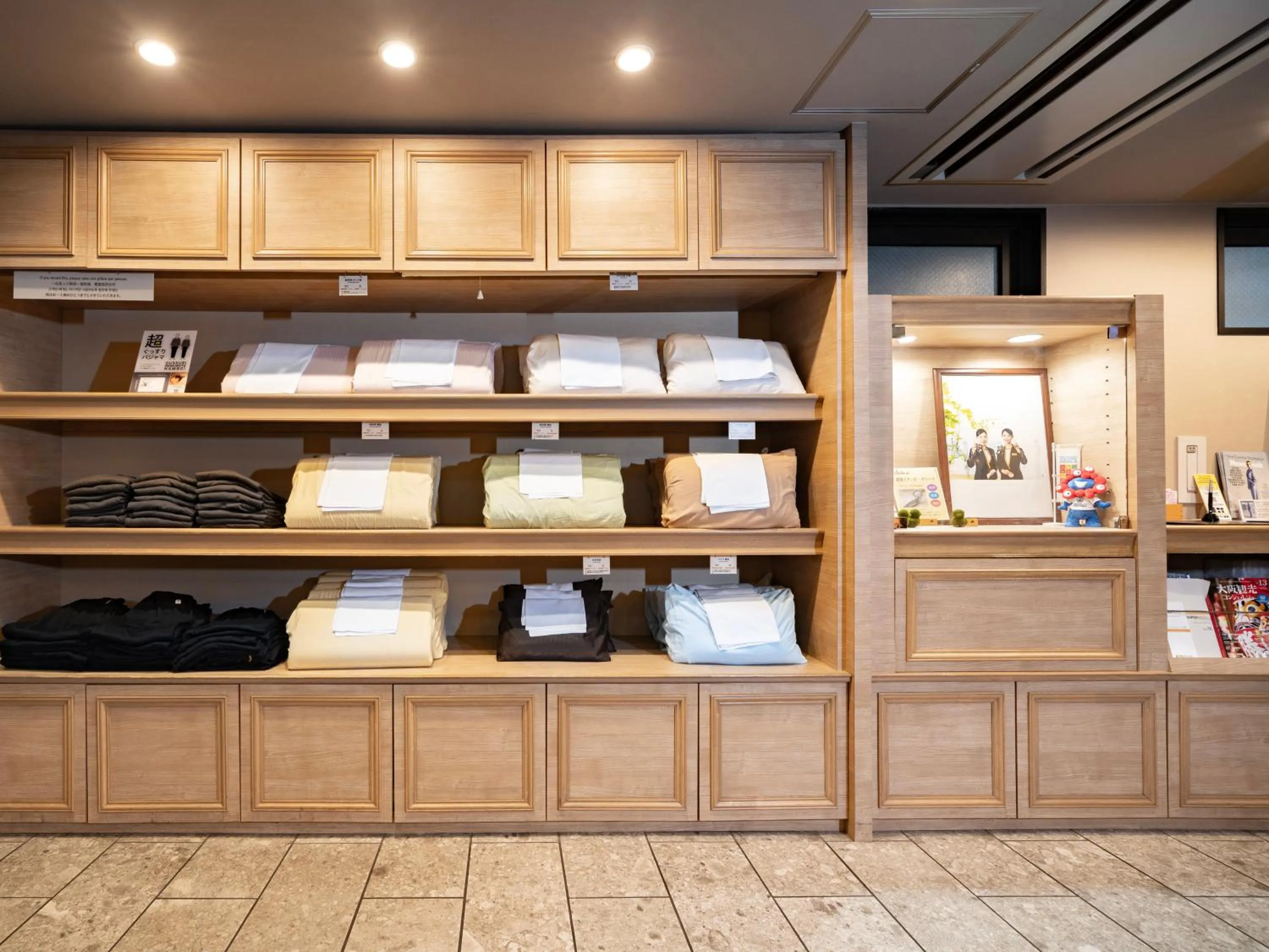 Lobby or reception in Super Hotel Namba Nipponbashi