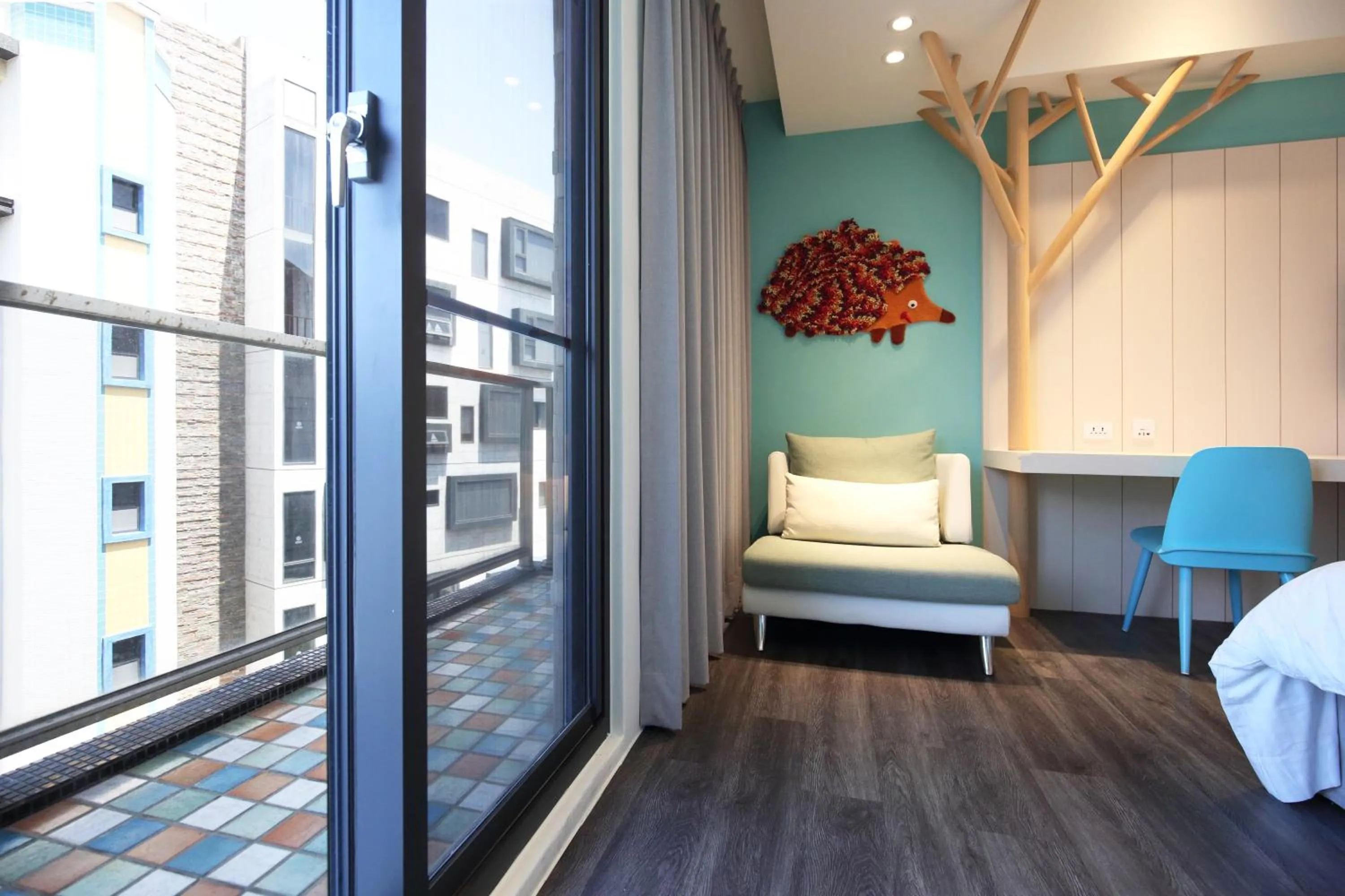 Quadruple Room with Balcony in Na San Na Hai B&B